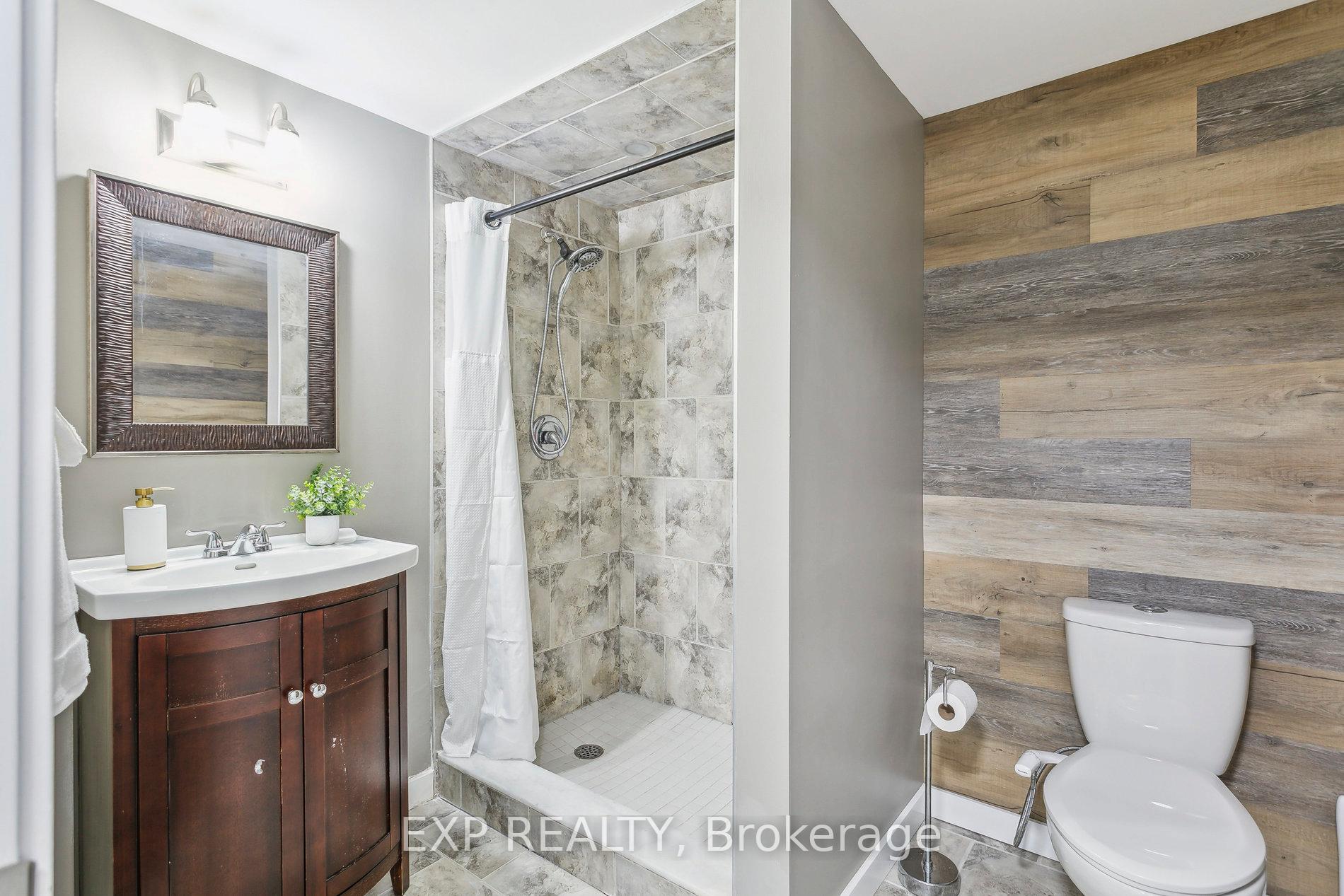 Photo 34 of 61 Rossford Crescent, Kitchener — HOMEH