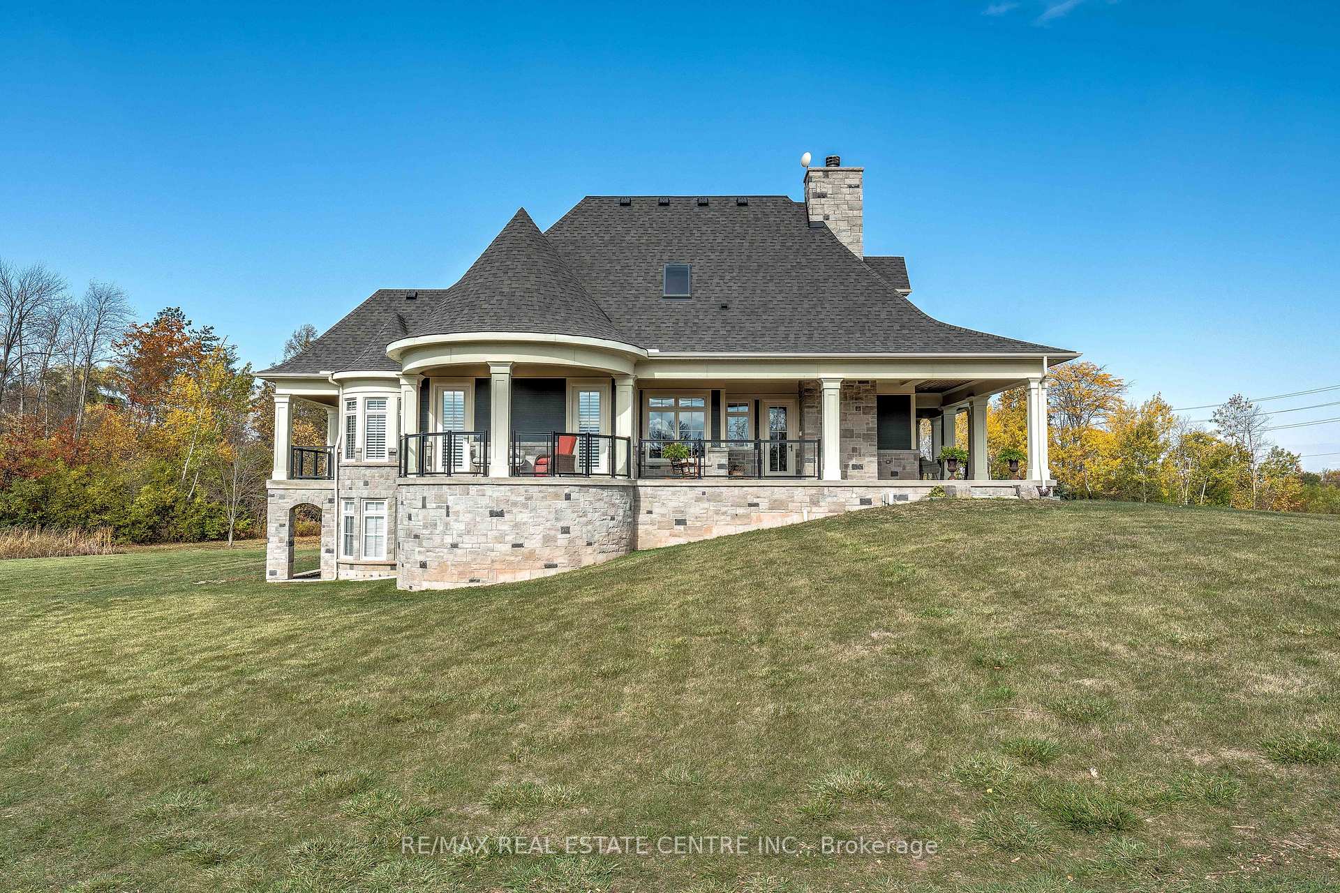 Photo 25 of 4496 Henderson Road, Milton, Rural Trafalgar — HOMEH