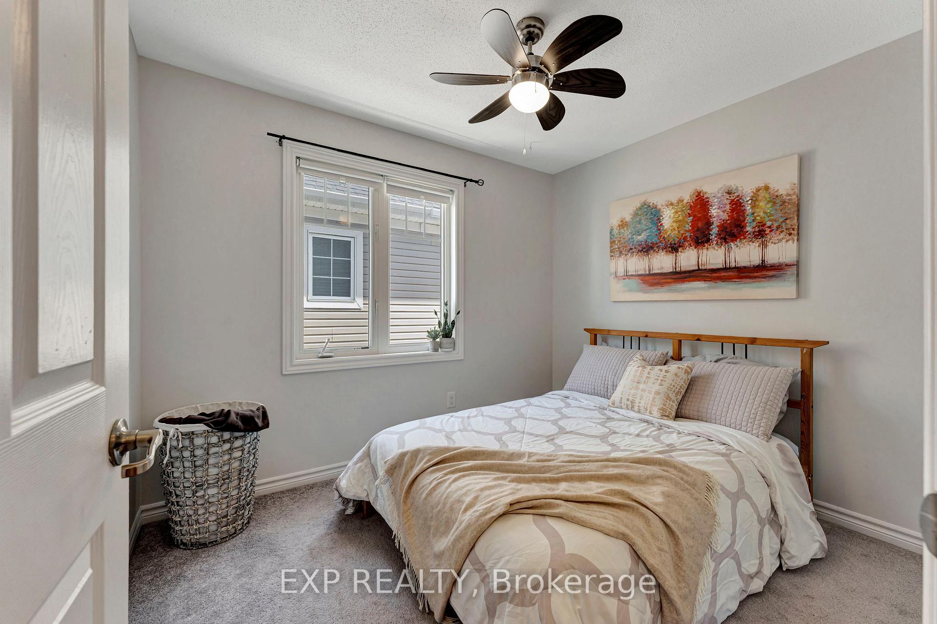 Photo 33 of 597 Foxlight Circle, Ottawa, Kanata - Emerald Meadows/Trailwest — HOMEH