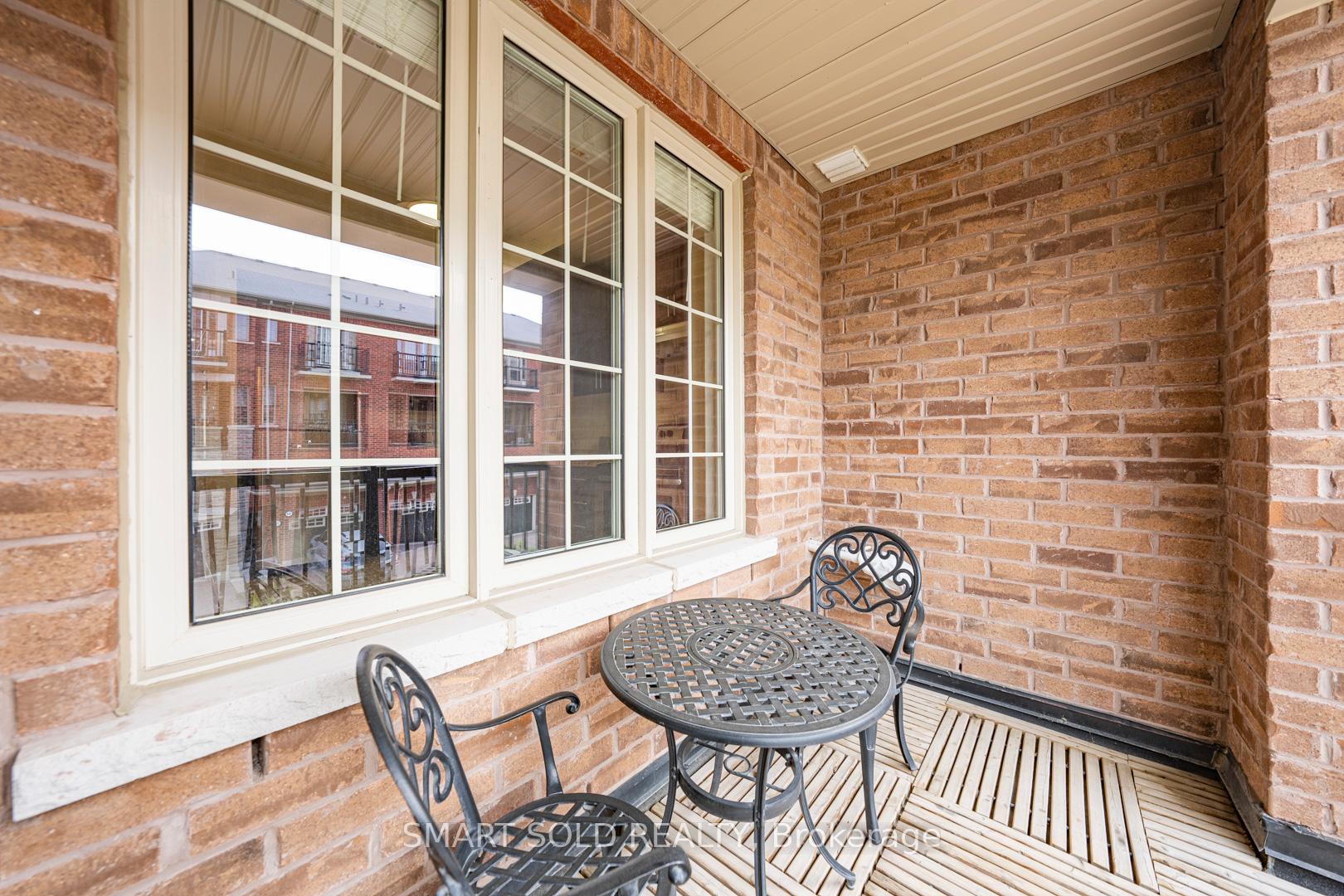 Photo 4 of 52 Orca Drive, Markham, Wismer — HOMEH