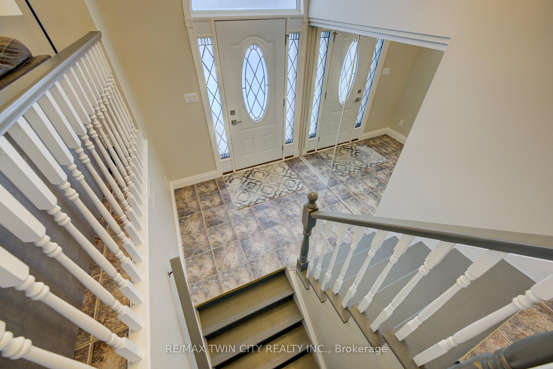 Photo 5 of 233 Blackwell Drive, Kitchener — HOMEH