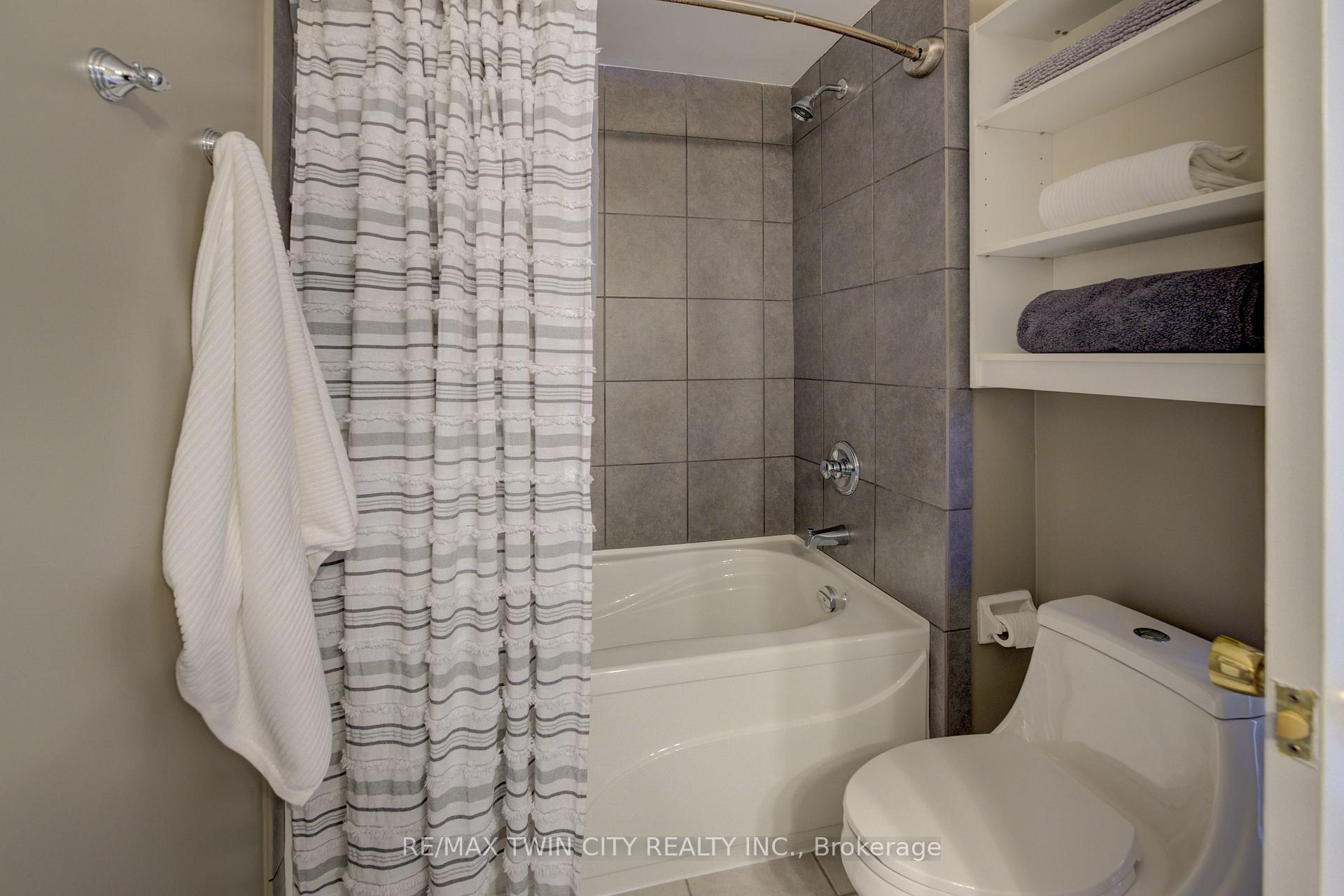 Photo 31 of 233 Blackwell Drive, Kitchener — HOMEH