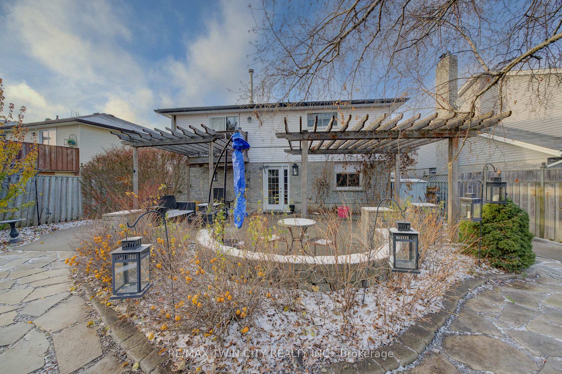 Photo 34 of 233 Blackwell Drive, Kitchener — HOMEH