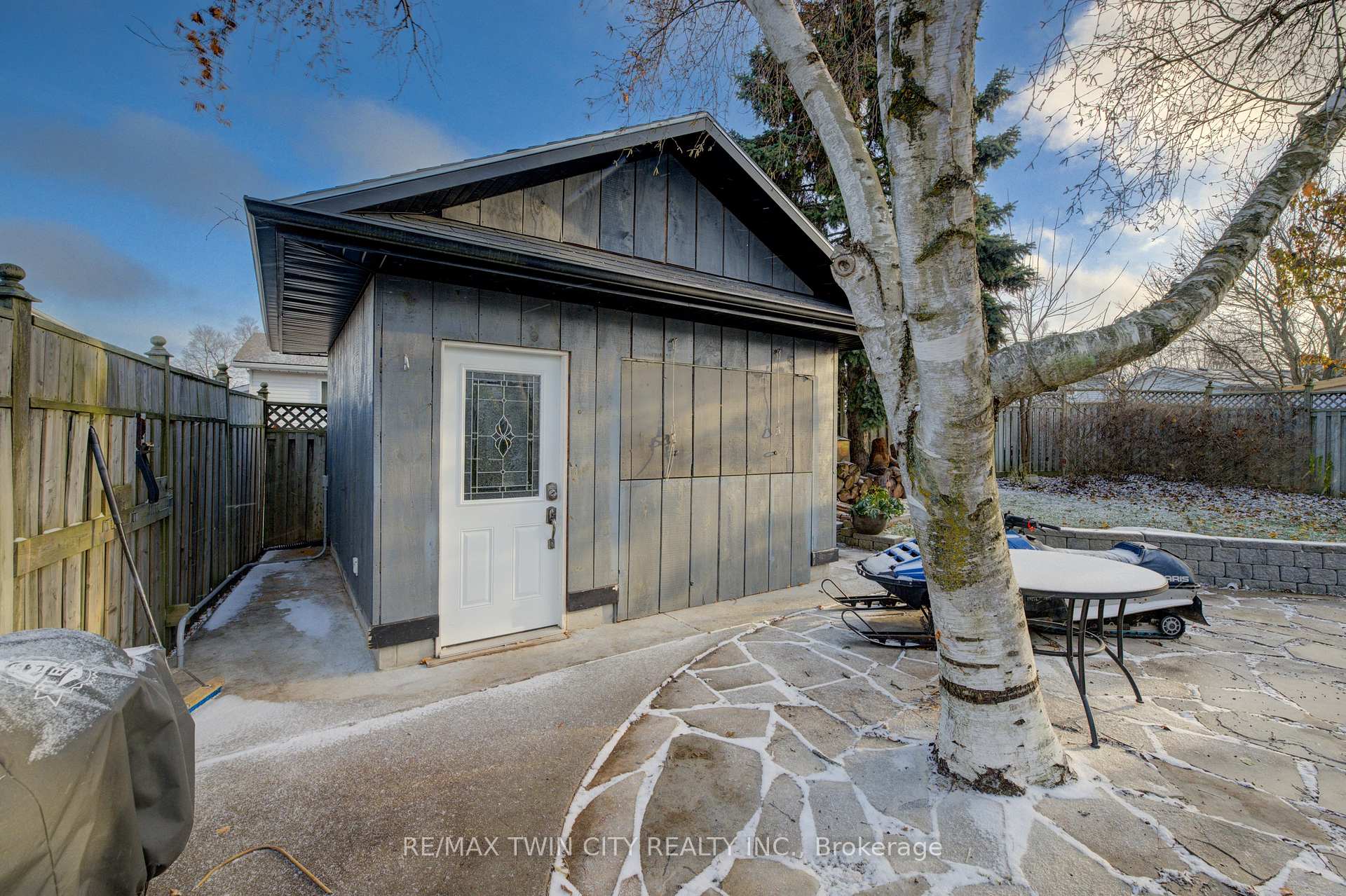 Photo 36 of 233 Blackwell Drive, Kitchener — HOMEH
