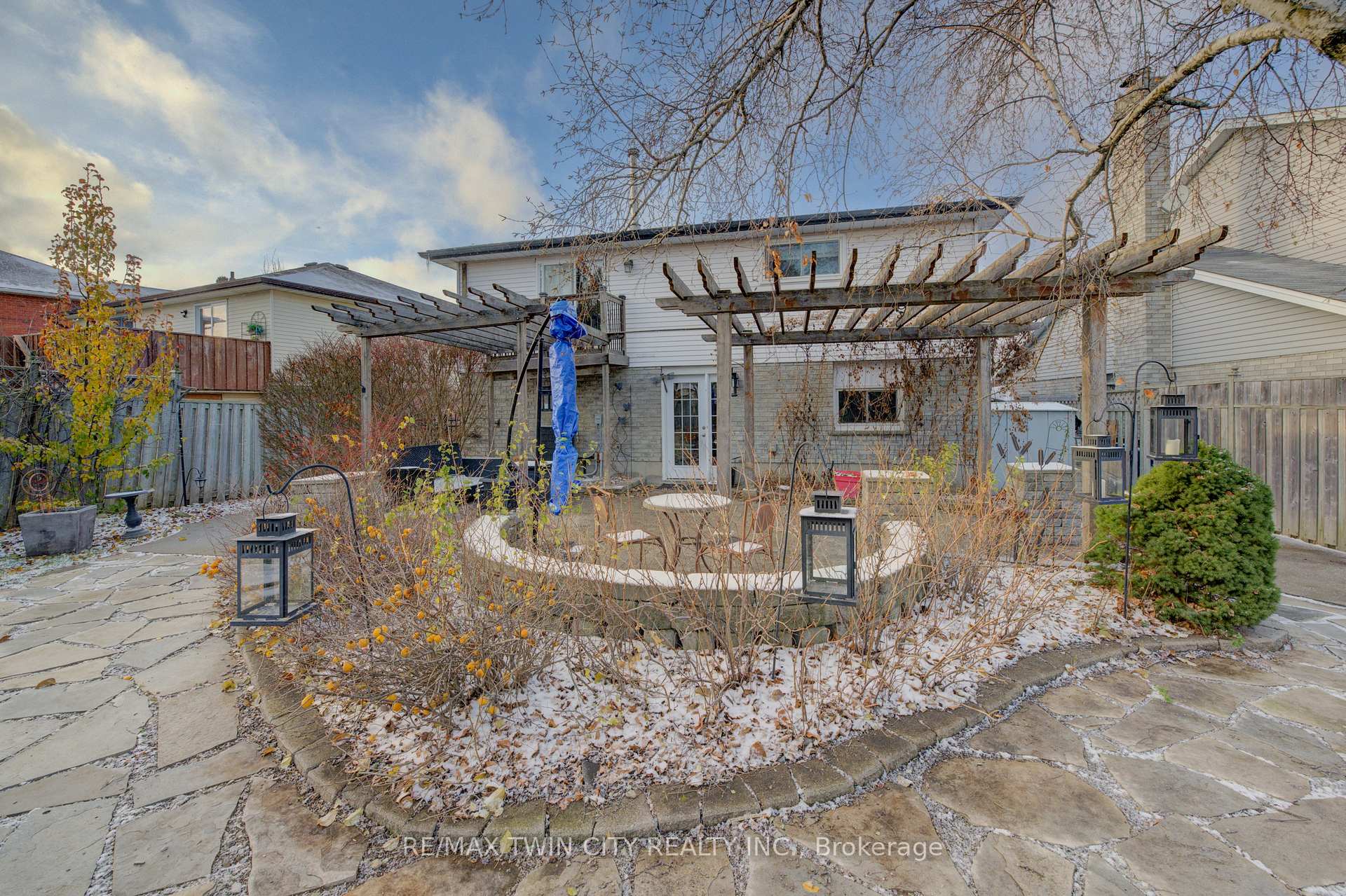 Photo 38 of 233 Blackwell Drive, Kitchener — HOMEH