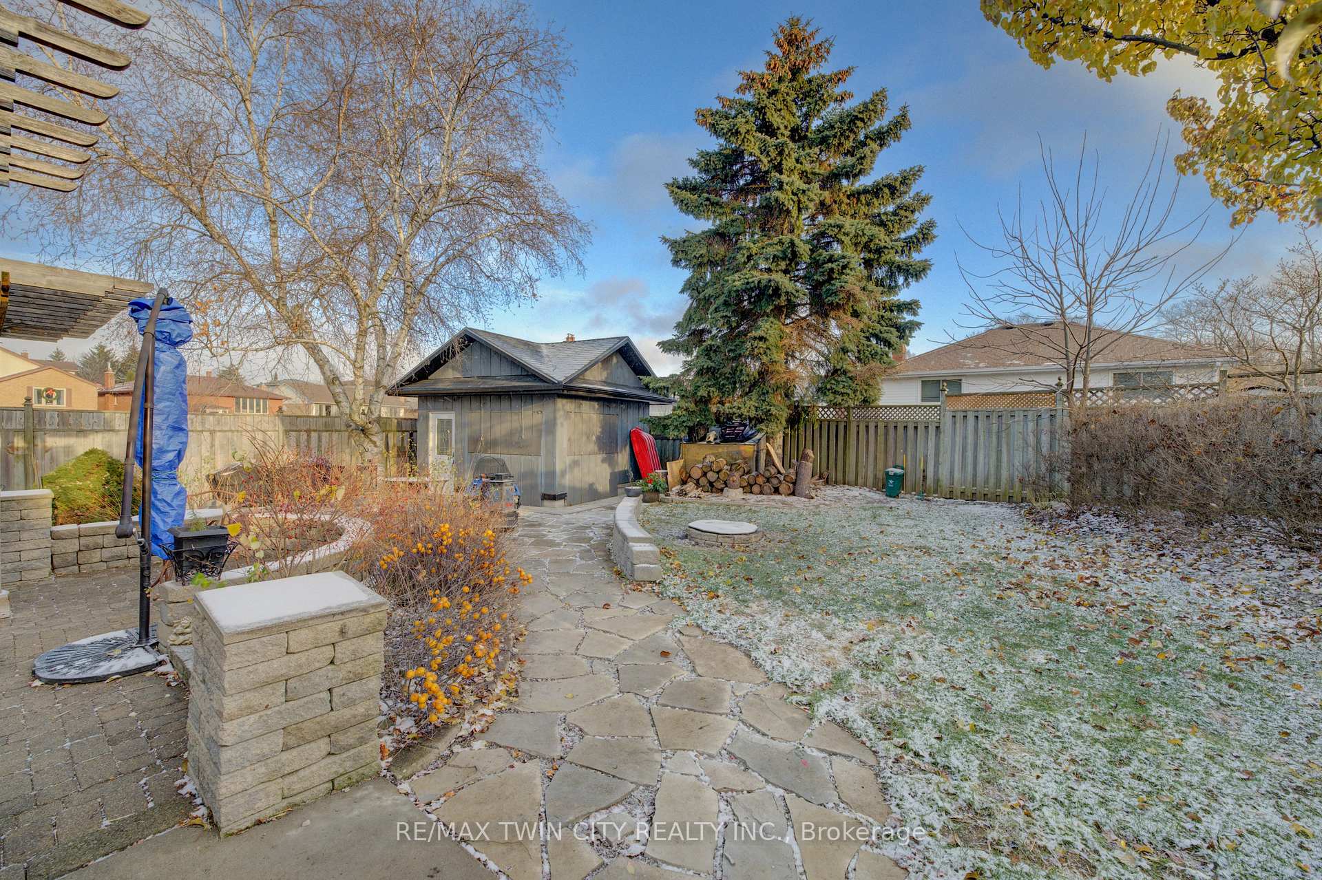 Photo 39 of 233 Blackwell Drive, Kitchener — HOMEH