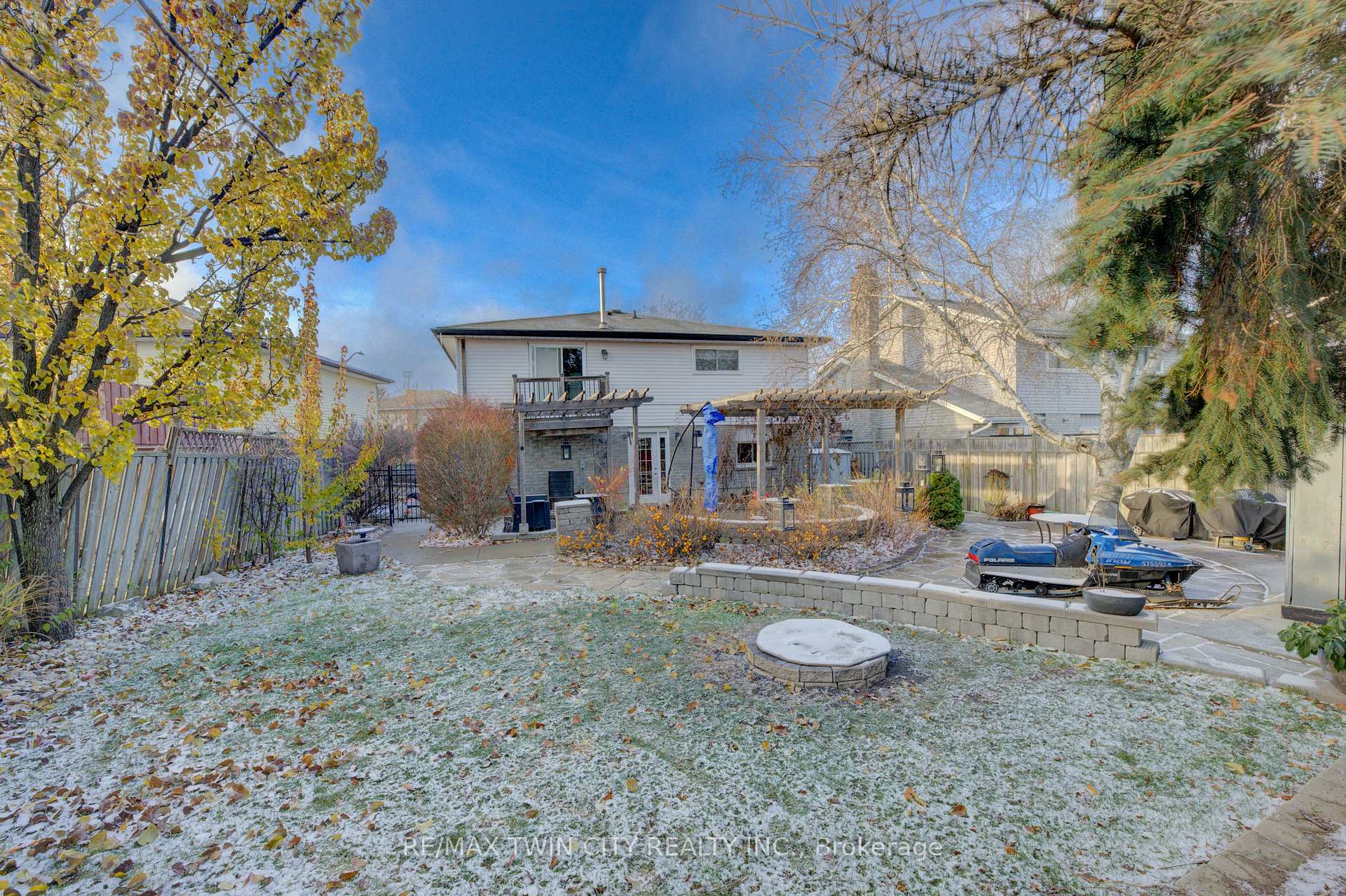 Photo 41 of 233 Blackwell Drive, Kitchener — HOMEH