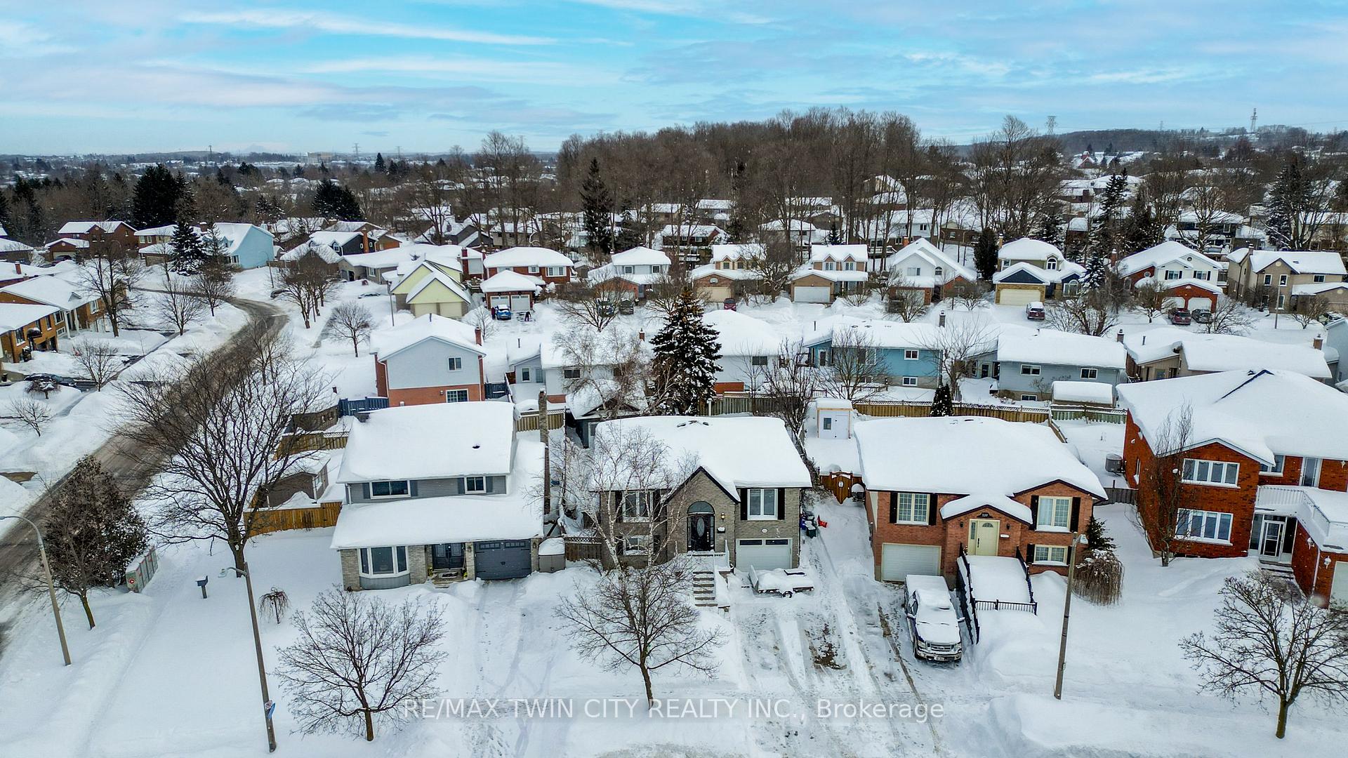 Photo 45 of 233 Blackwell Drive, Kitchener — HOMEH