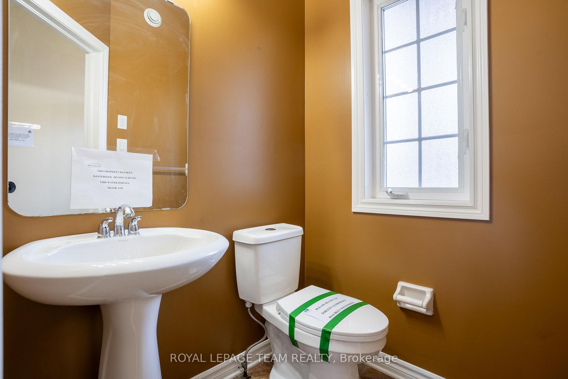 Photo 15 of 105 Bridgestone Drive, Ottawa, Kanata - Emerald Meadows/Trailwest — HOMEH