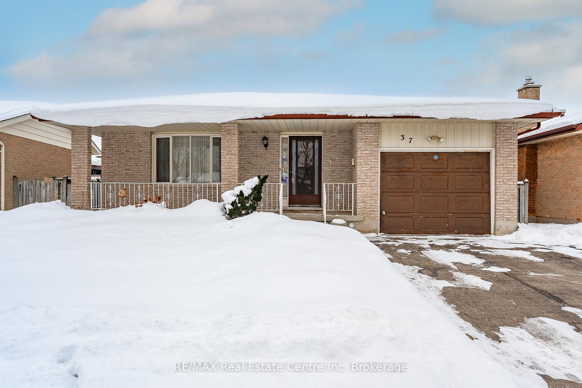Photo 1 of 37 Tuerr Drive, Kitchener — HOMEH
