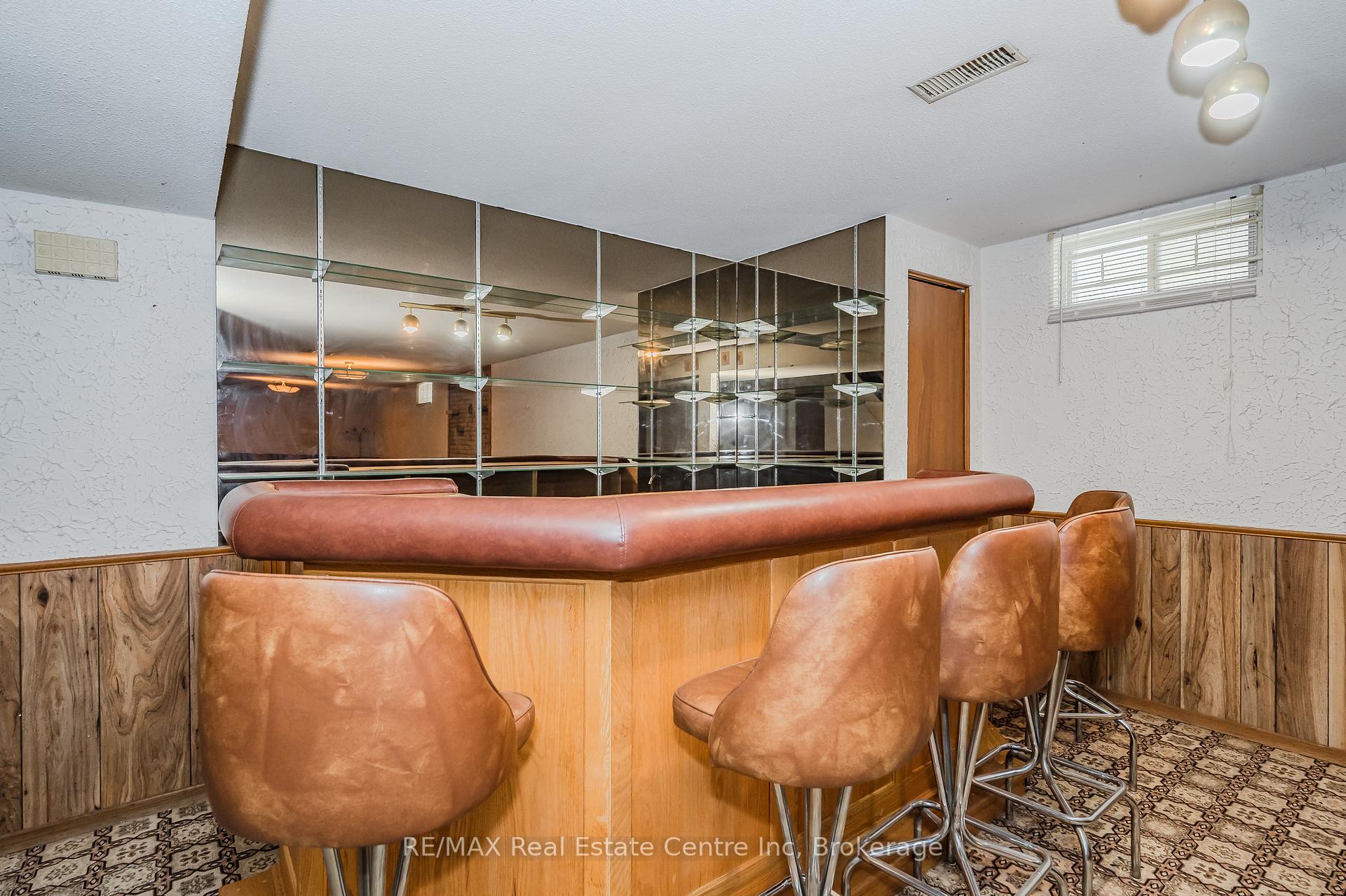 Photo 19 of 37 Tuerr Drive, Kitchener — HOMEH