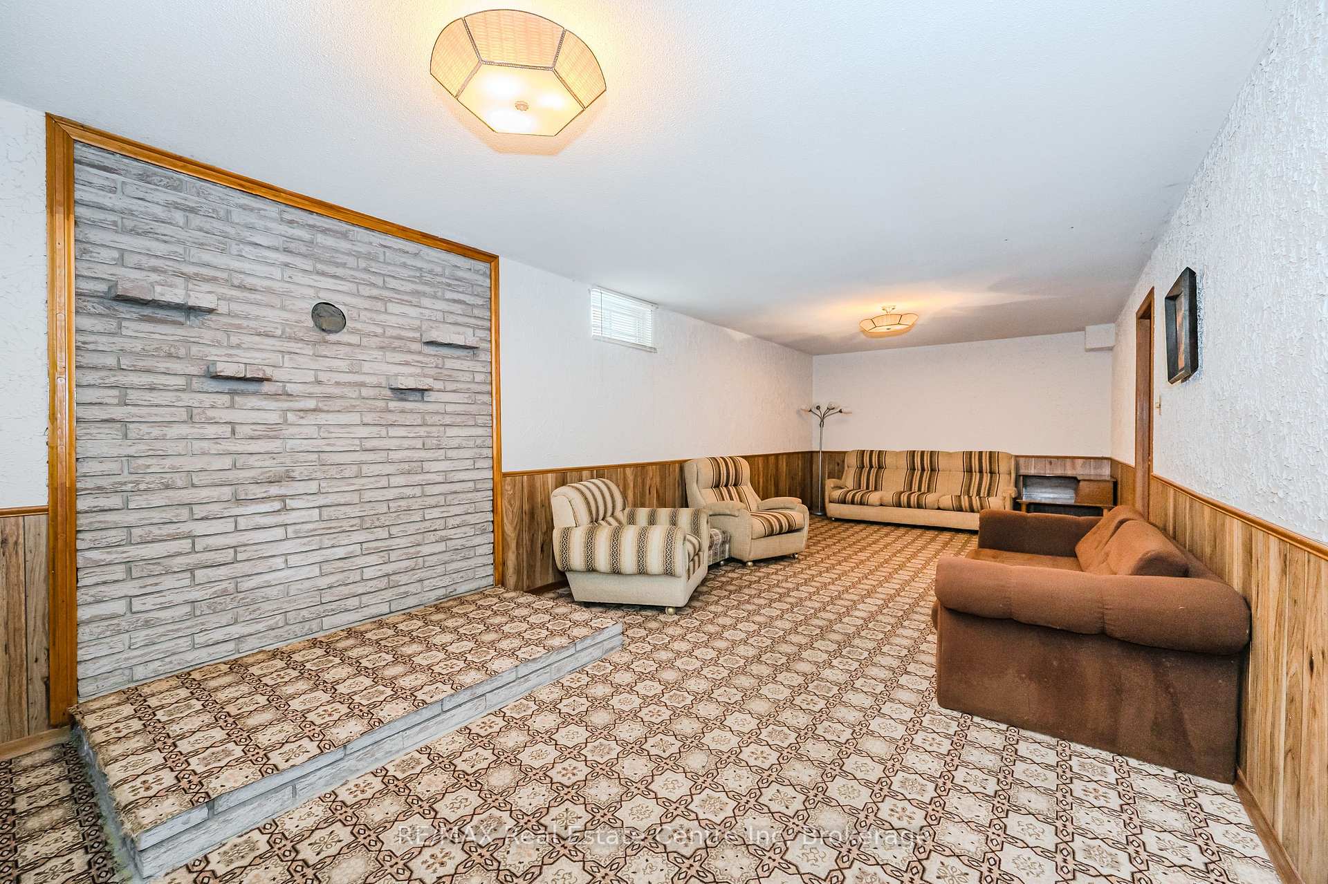 Photo 22 of 37 Tuerr Drive, Kitchener — HOMEH