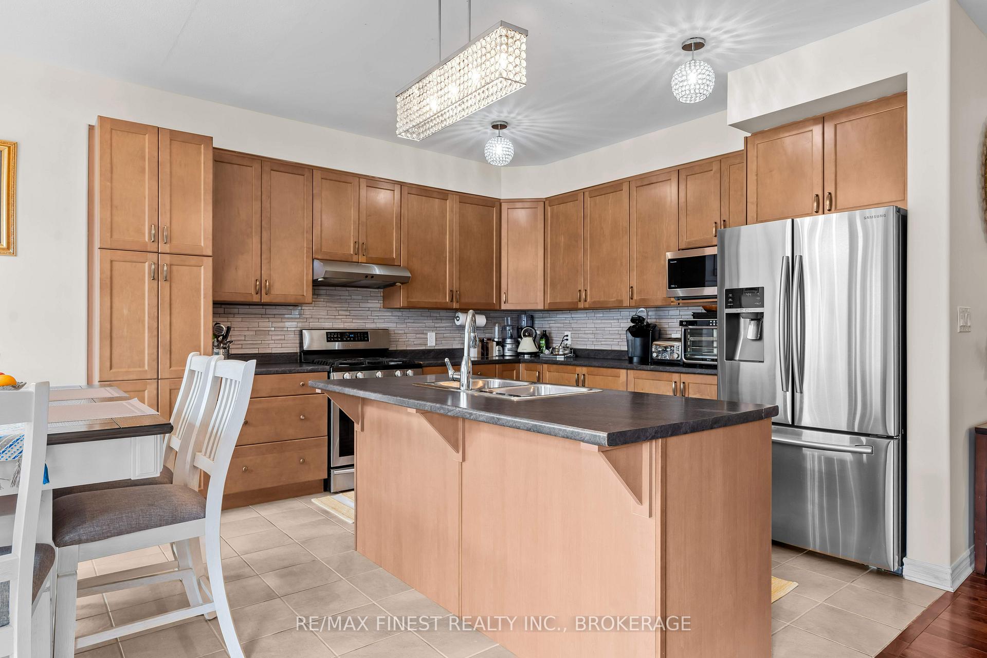 Photo 15 of 1334 Atkinson Street, Kingston, City Northwest — HOMEH