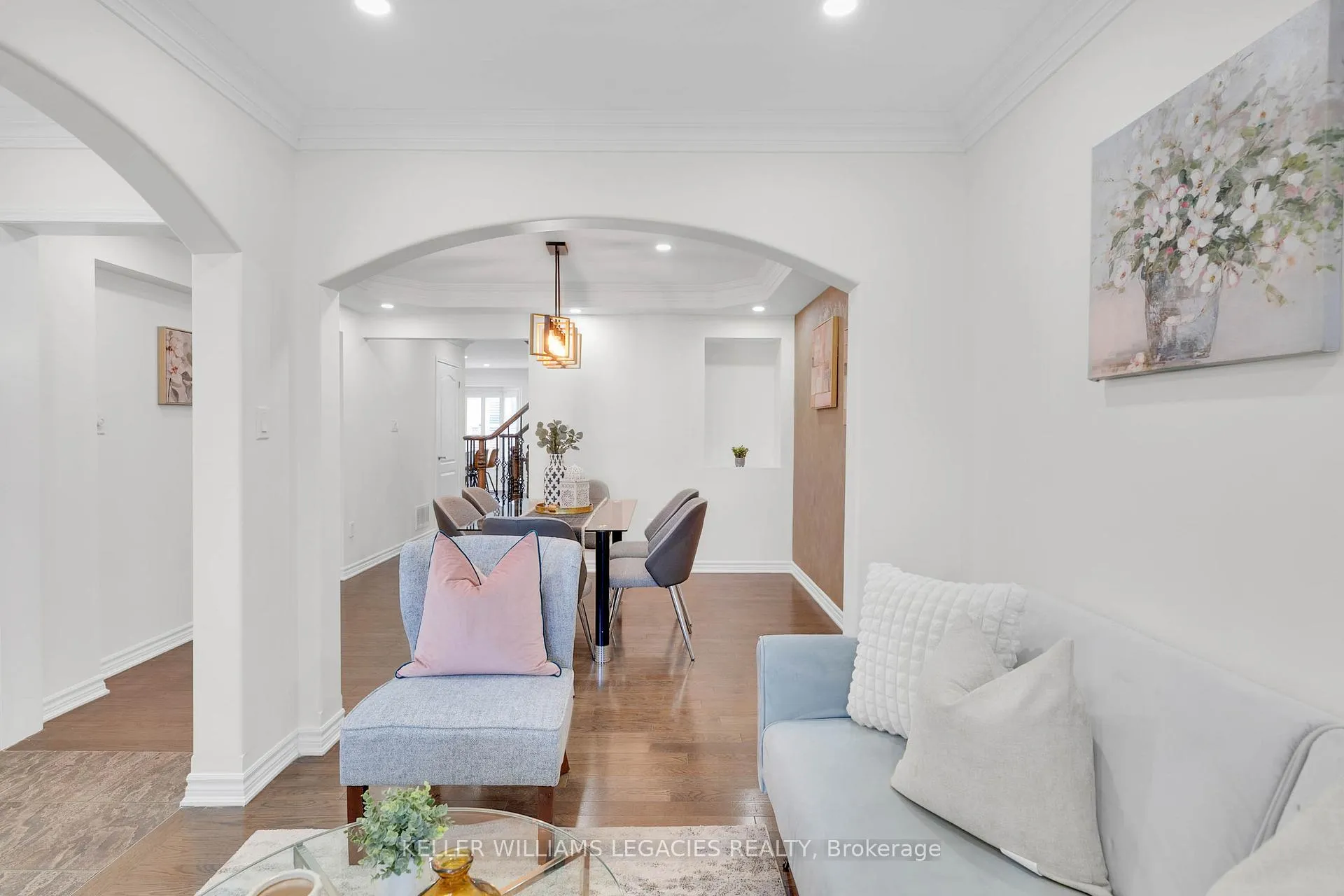 Photo 5 of 656 Thompson Road S, Milton, Coates — HOMEH
