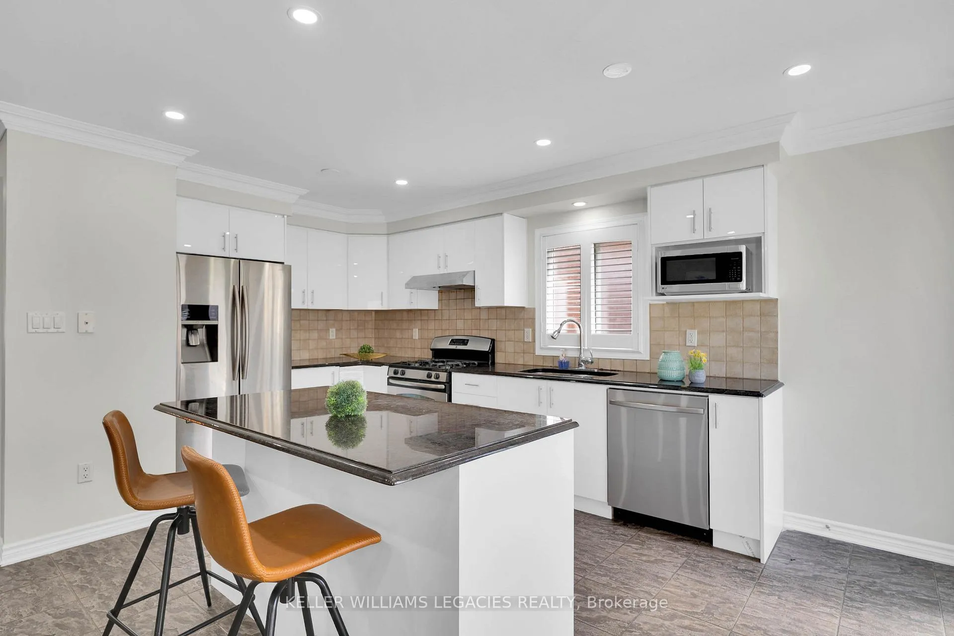Photo 13 of 656 Thompson Road S, Milton, Coates — HOMEH