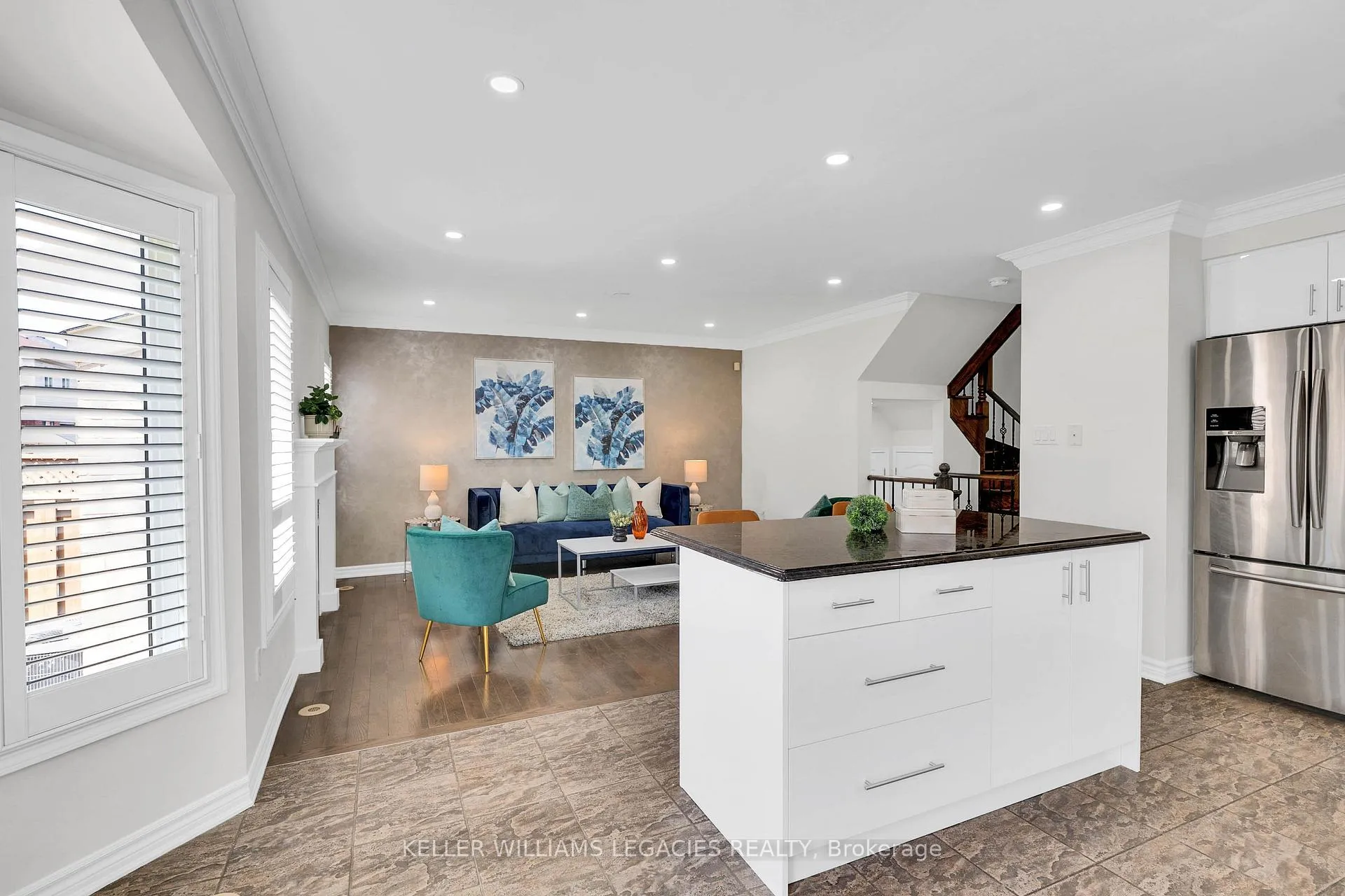 Photo 15 of 656 Thompson Road S, Milton, Coates — HOMEH