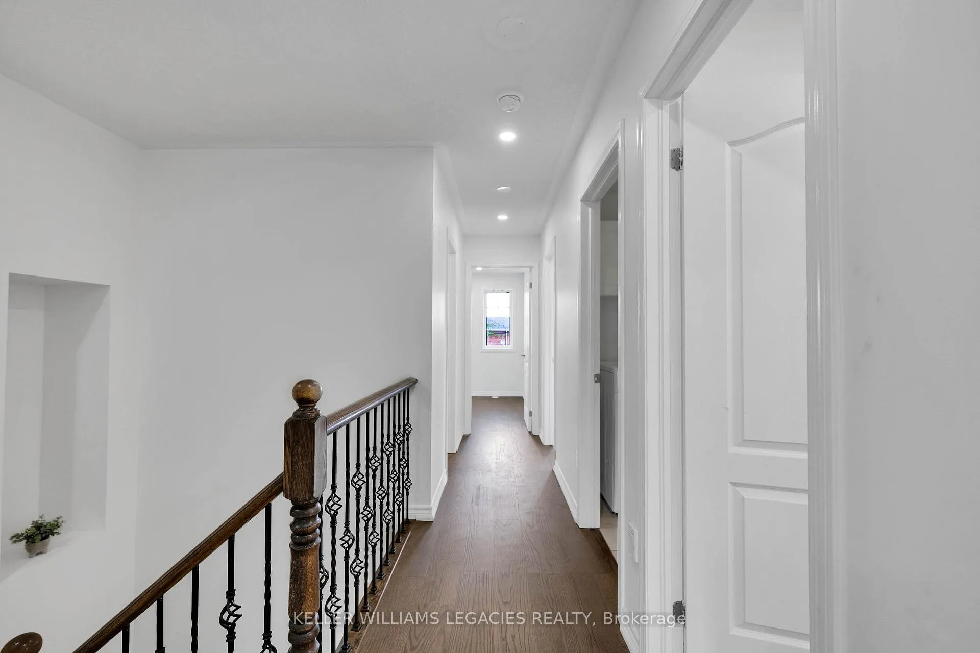 Photo 18 of 656 Thompson Road S, Milton, Coates — HOMEH