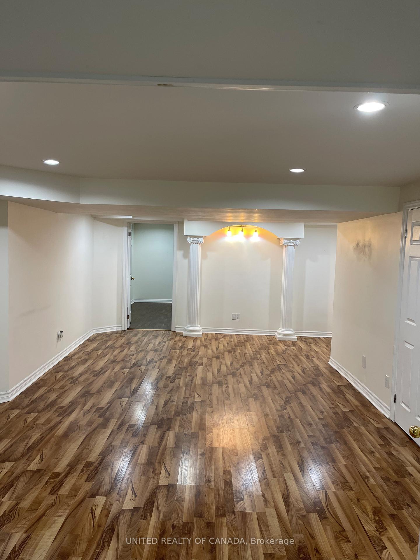 Photo 1 of 23 Bradgate Drive, Markham, Thornlea — HOMEH