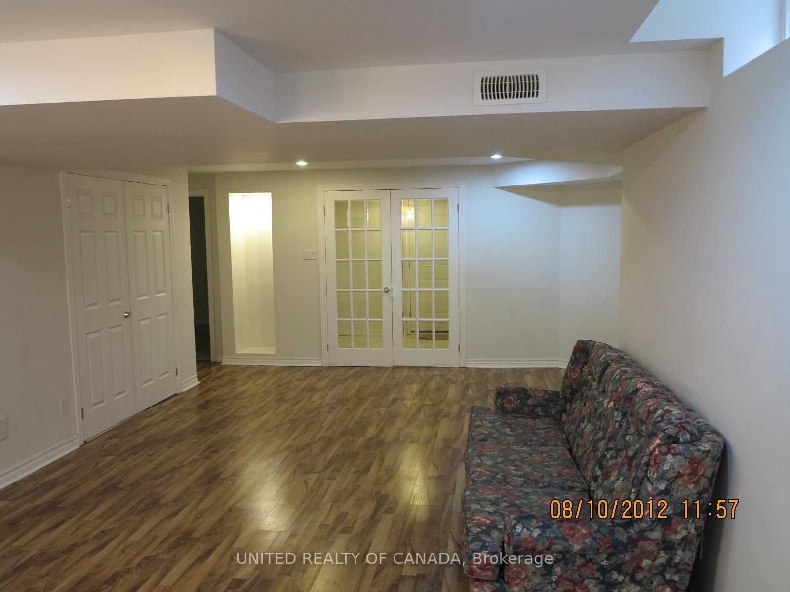 Photo 2 of 23 Bradgate Drive, Markham, Thornlea — HOMEH