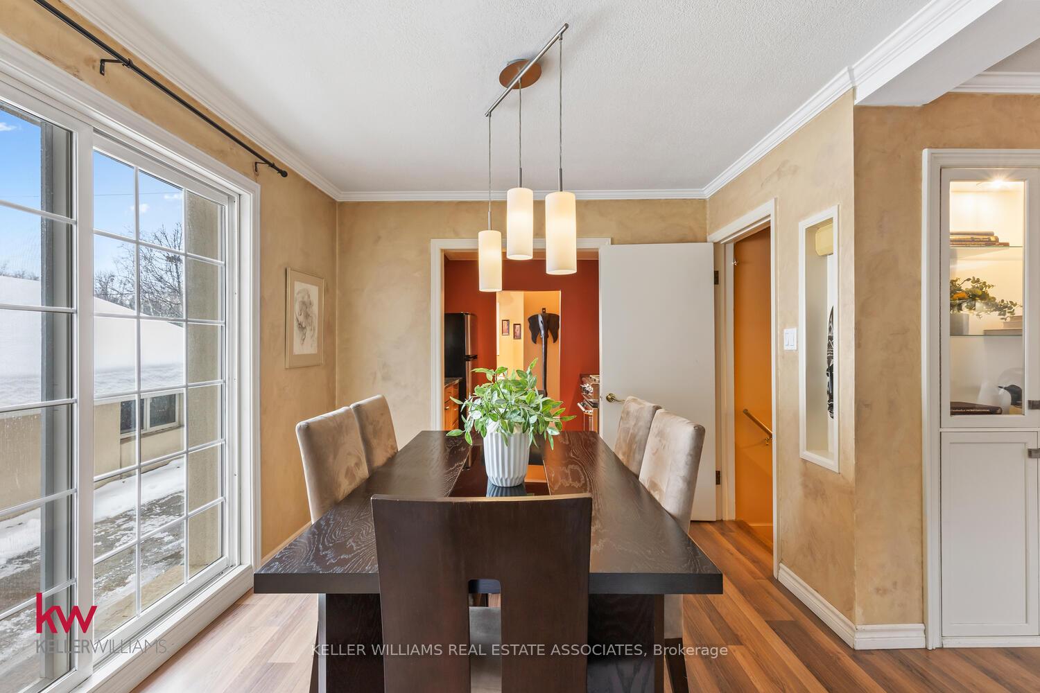 Photo 11 of 94 Belmont Avenue E, Kitchener — HOMEH
