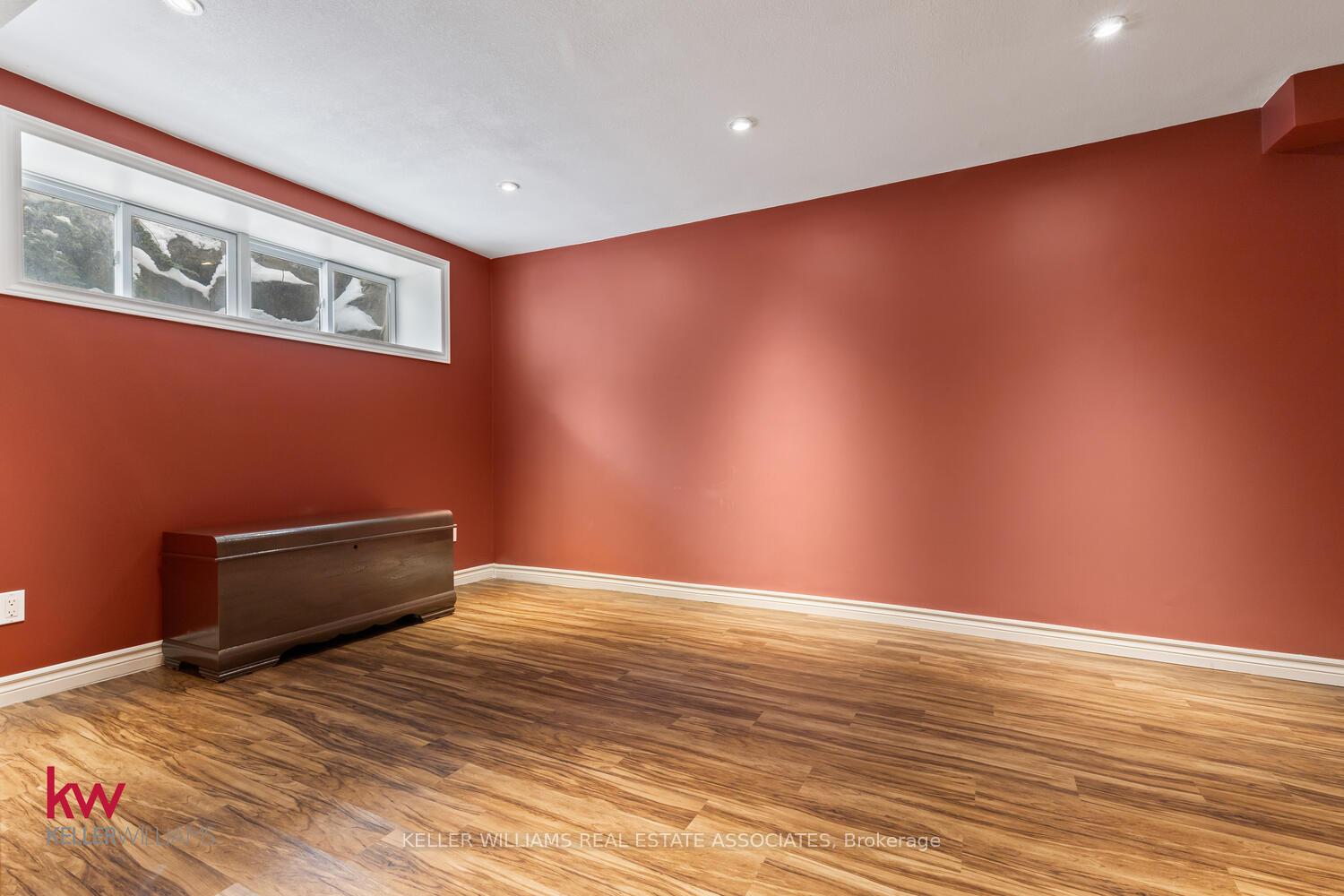 Photo 29 of 94 Belmont Avenue E, Kitchener — HOMEH
