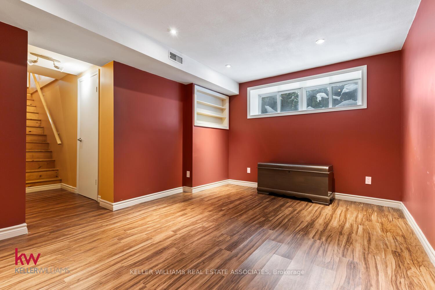 Photo 30 of 94 Belmont Avenue E, Kitchener — HOMEH