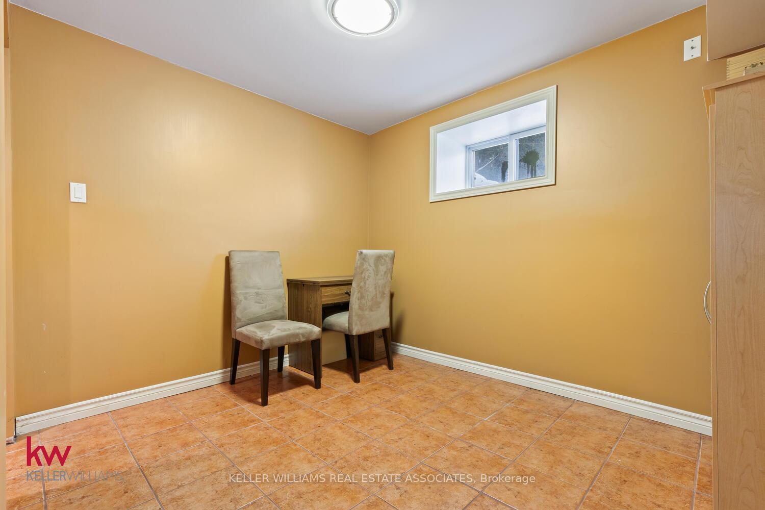 Photo 32 of 94 Belmont Avenue E, Kitchener — HOMEH