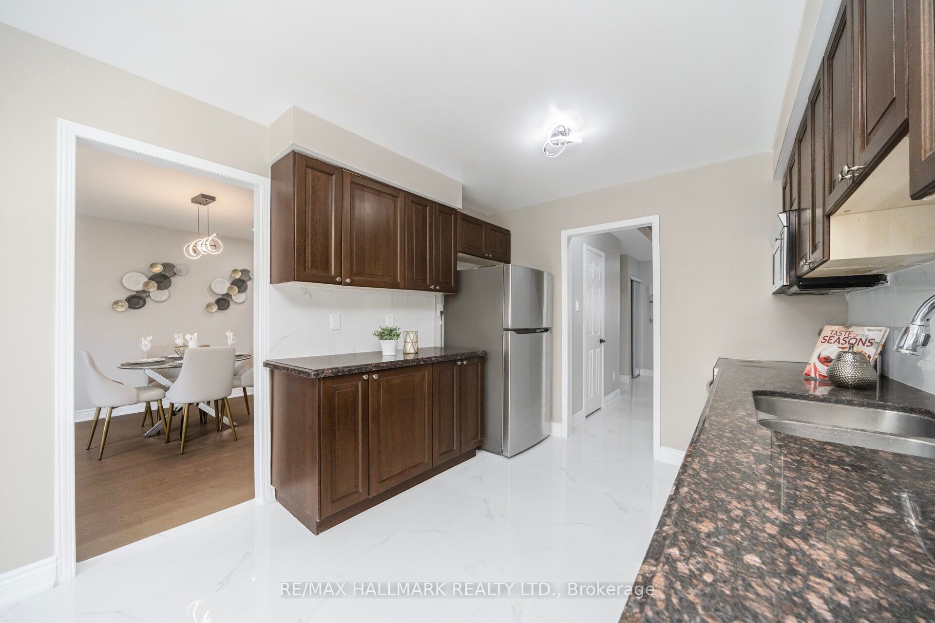 Photo 65 of 43 Stanwell Drive, Brampton, Heart Lake West — HOMEH