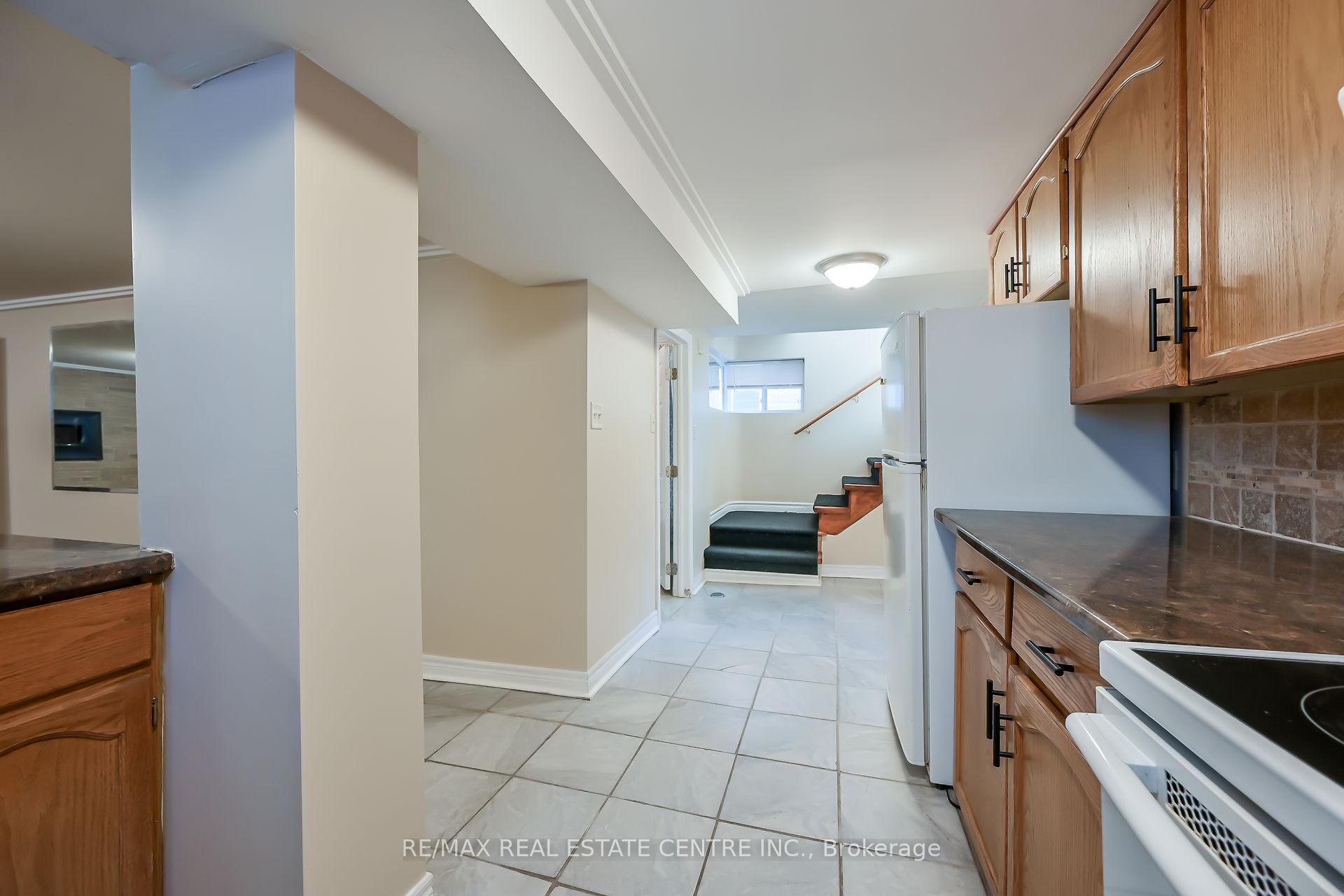 Photo 9 of Unit 2, 381 Brunswick Street, Hamilton, McQuesten — HOMEH