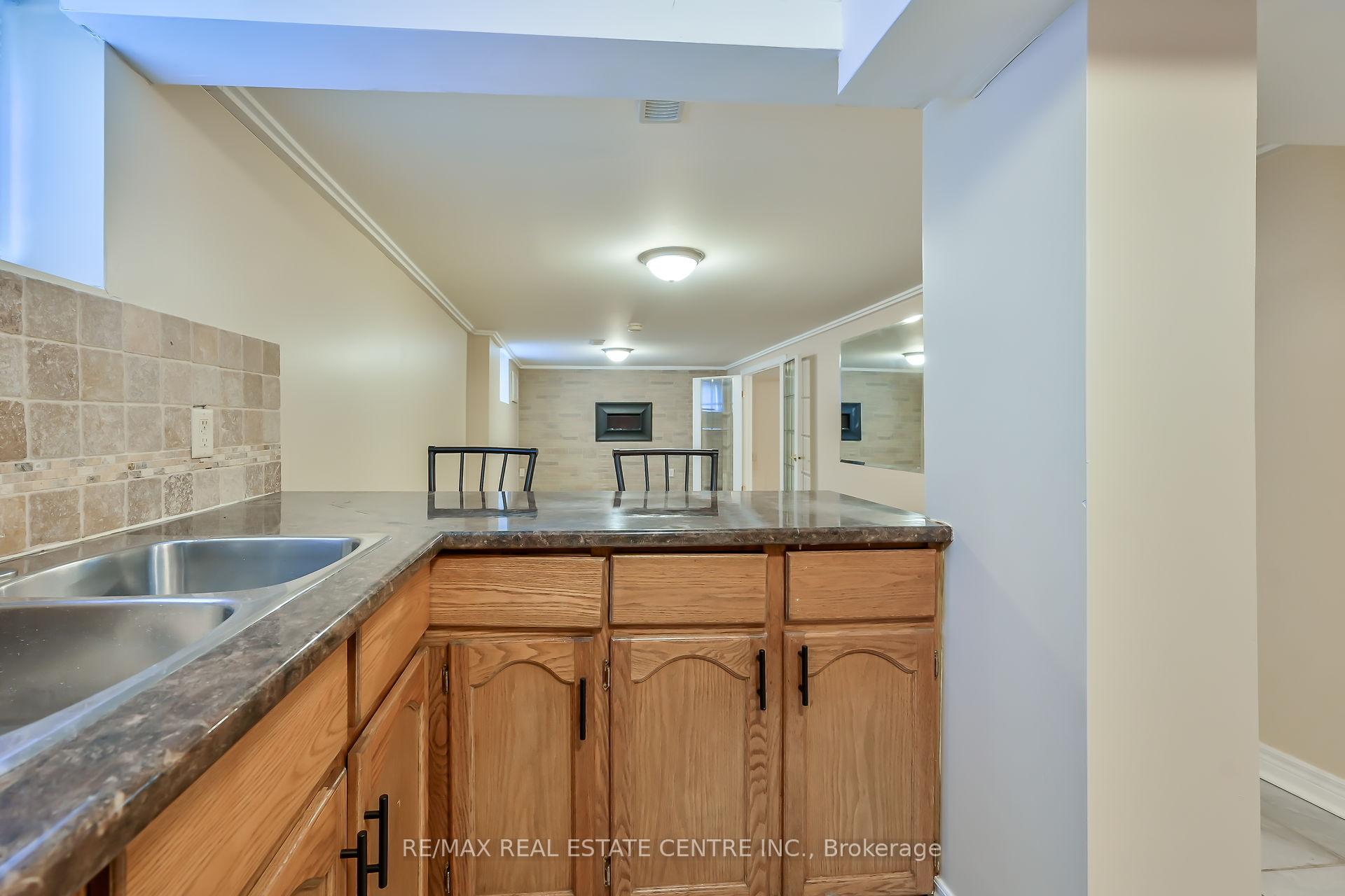 Photo 10 of Unit 2, 381 Brunswick Street, Hamilton, McQuesten — HOMEH