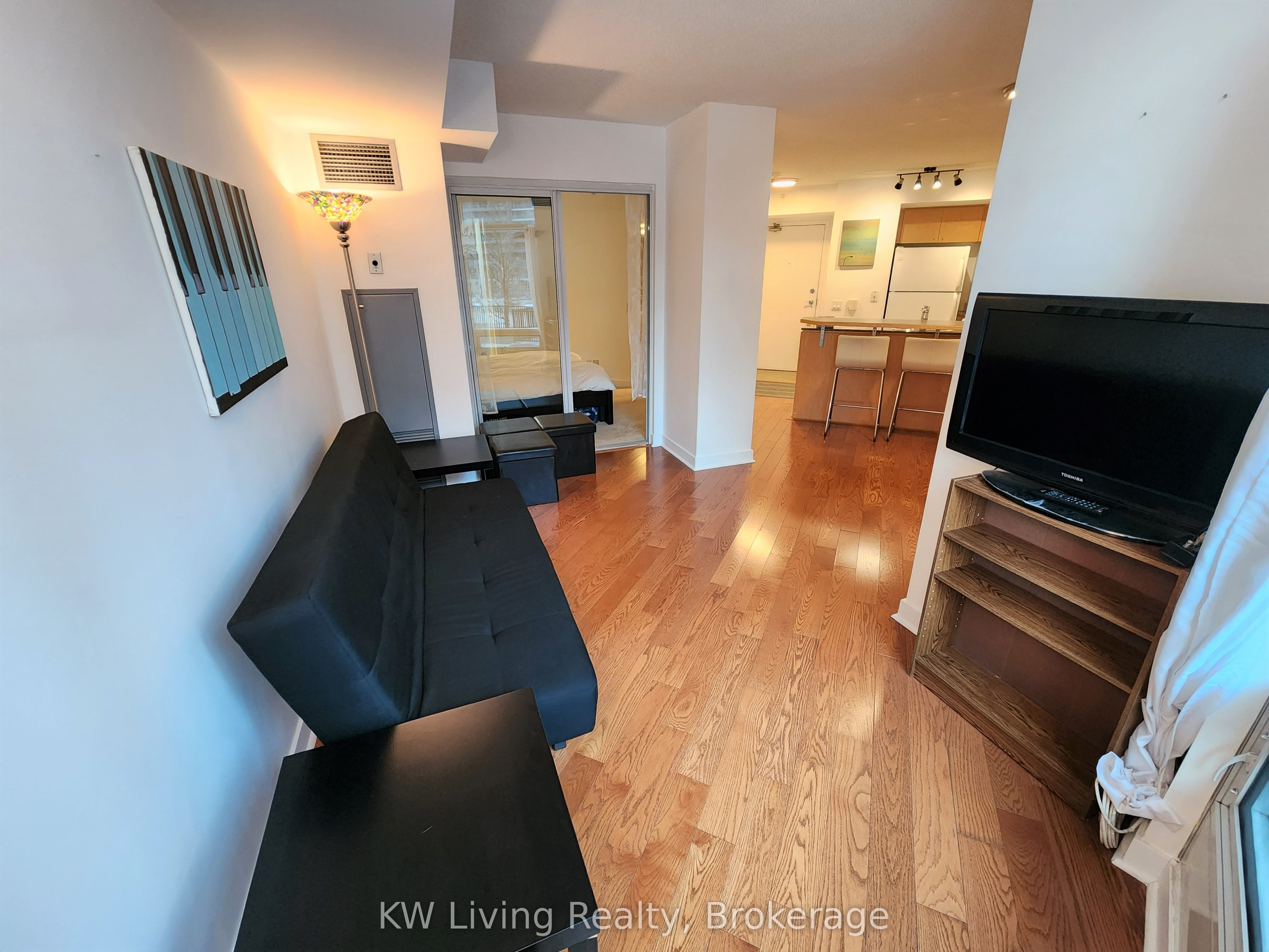 Photo 32 of Unit 331, 361 Front Street W, Toronto, Waterfront Communities — HOMEH