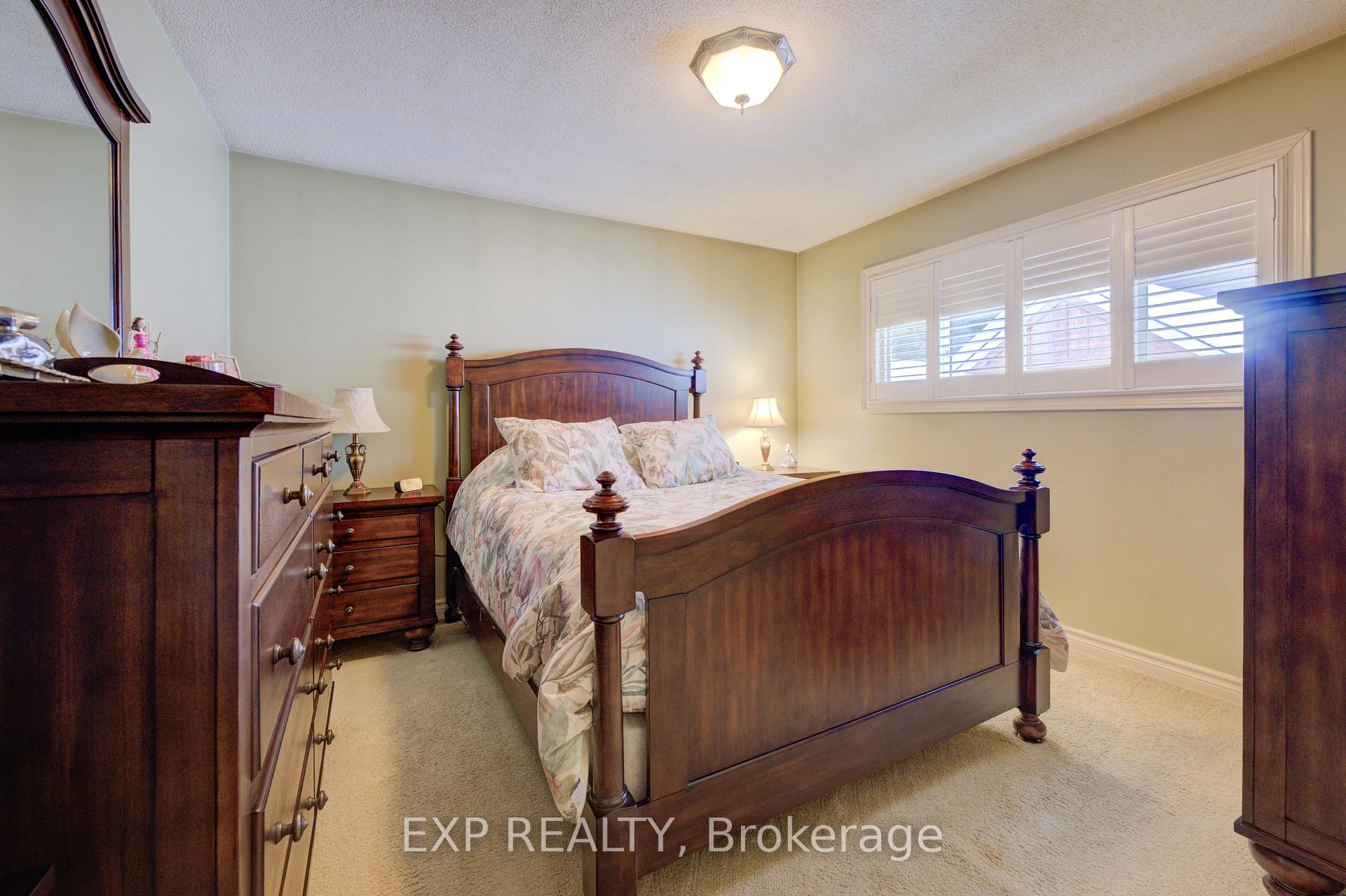 Photo 3 of 67 Warren Road, Kitchener — HOMEH