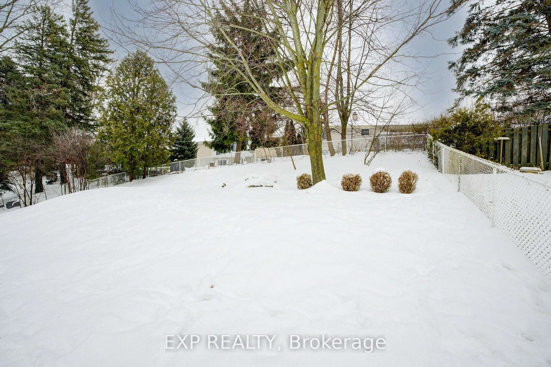 Photo 20 of 67 Warren Road, Kitchener — HOMEH