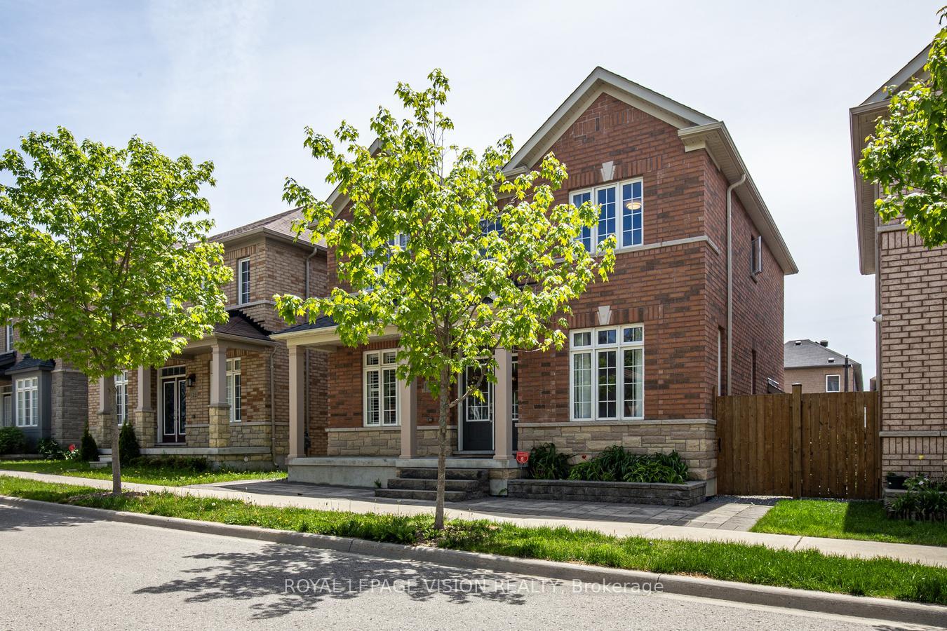 Photo 2 of 23 Sunnyside Hill Road, Markham, Cornell — HOMEH