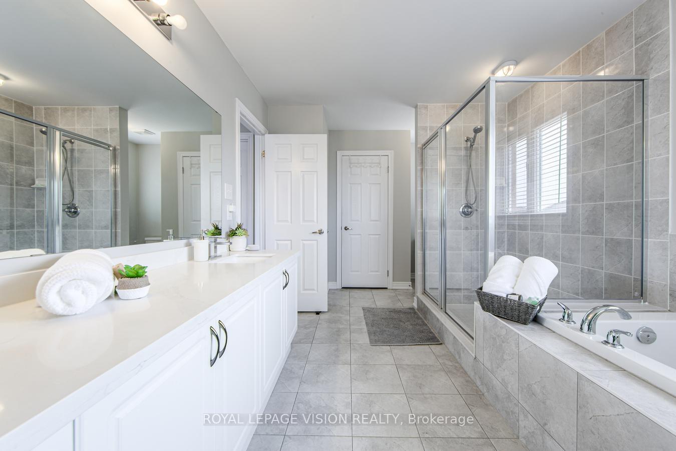 Photo 28 of 23 Sunnyside Hill Road, Markham, Cornell — HOMEH