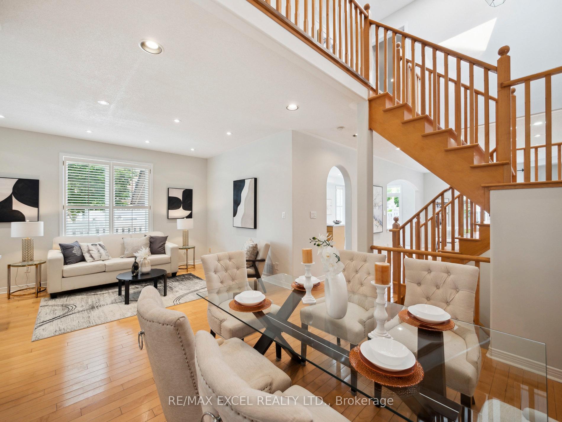 Photo 7 of 126 Worthing Avenue, Markham, Milliken Mills East — HOMEH