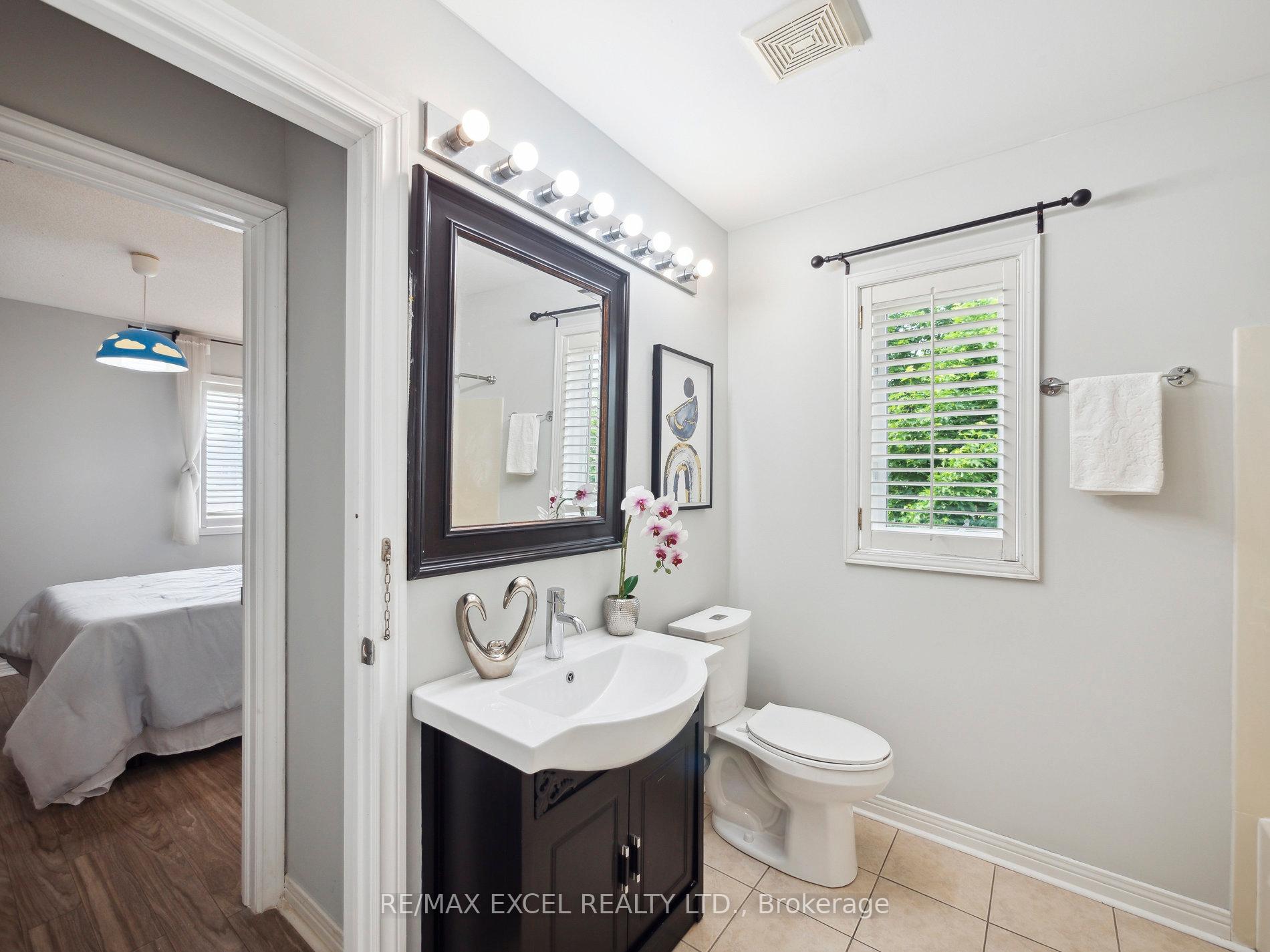 Photo 12 of 126 Worthing Avenue, Markham, Milliken Mills East — HOMEH