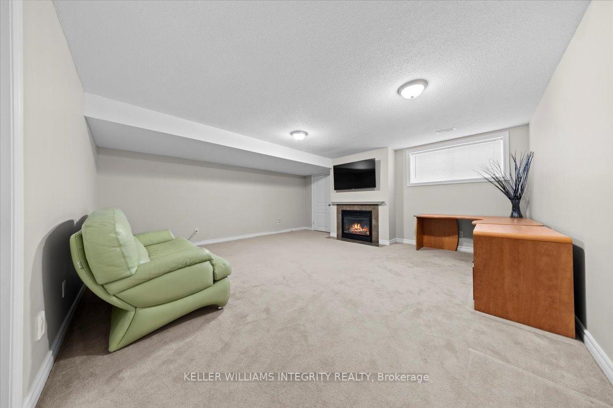 Photo 33 of 218 Maxwell Bridge Road, Ottawa, Kanata - Morgan's Grant/South March — HOMEH