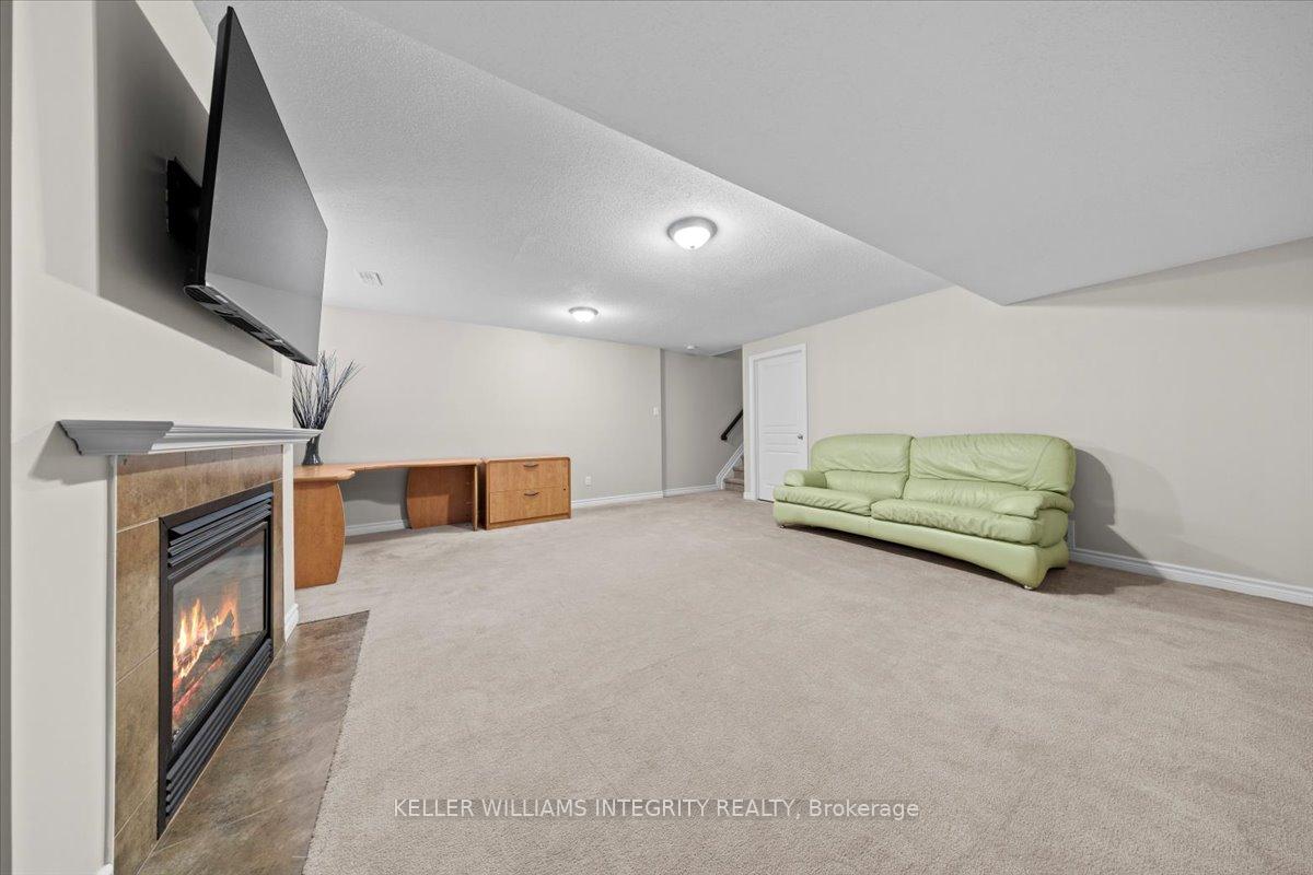Photo 34 of 218 Maxwell Bridge Road, Ottawa, Kanata - Morgan's Grant/South March — HOMEH