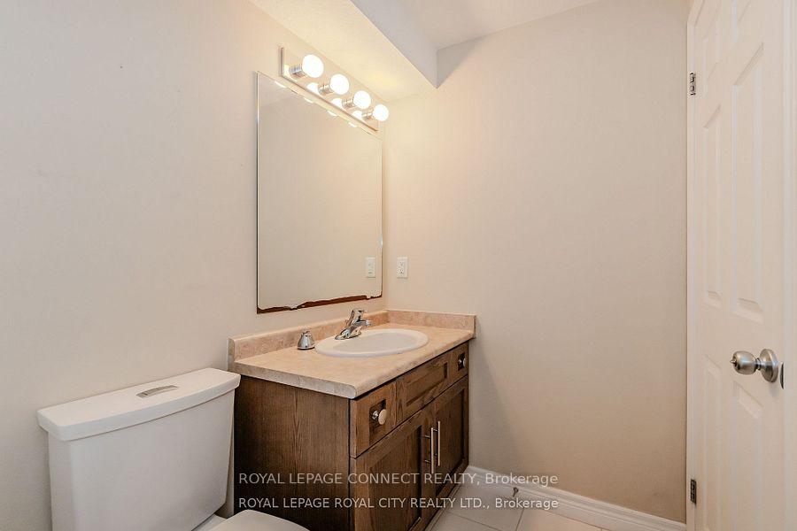 Photo 27 of 205 Eden Oak Trail, Kitchener — HOMEH