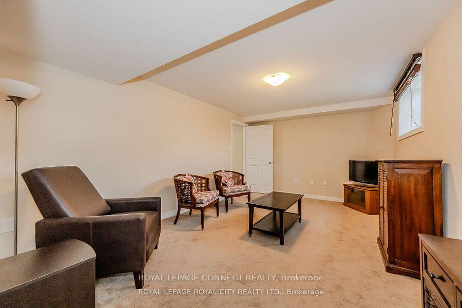 Photo 28 of 205 Eden Oak Trail, Kitchener — HOMEH