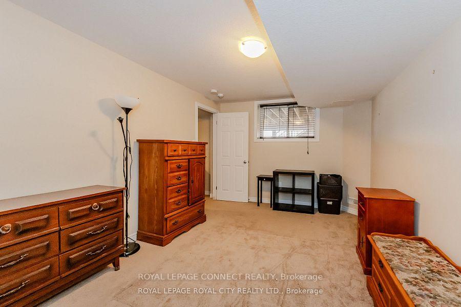 Photo 29 of 205 Eden Oak Trail, Kitchener — HOMEH