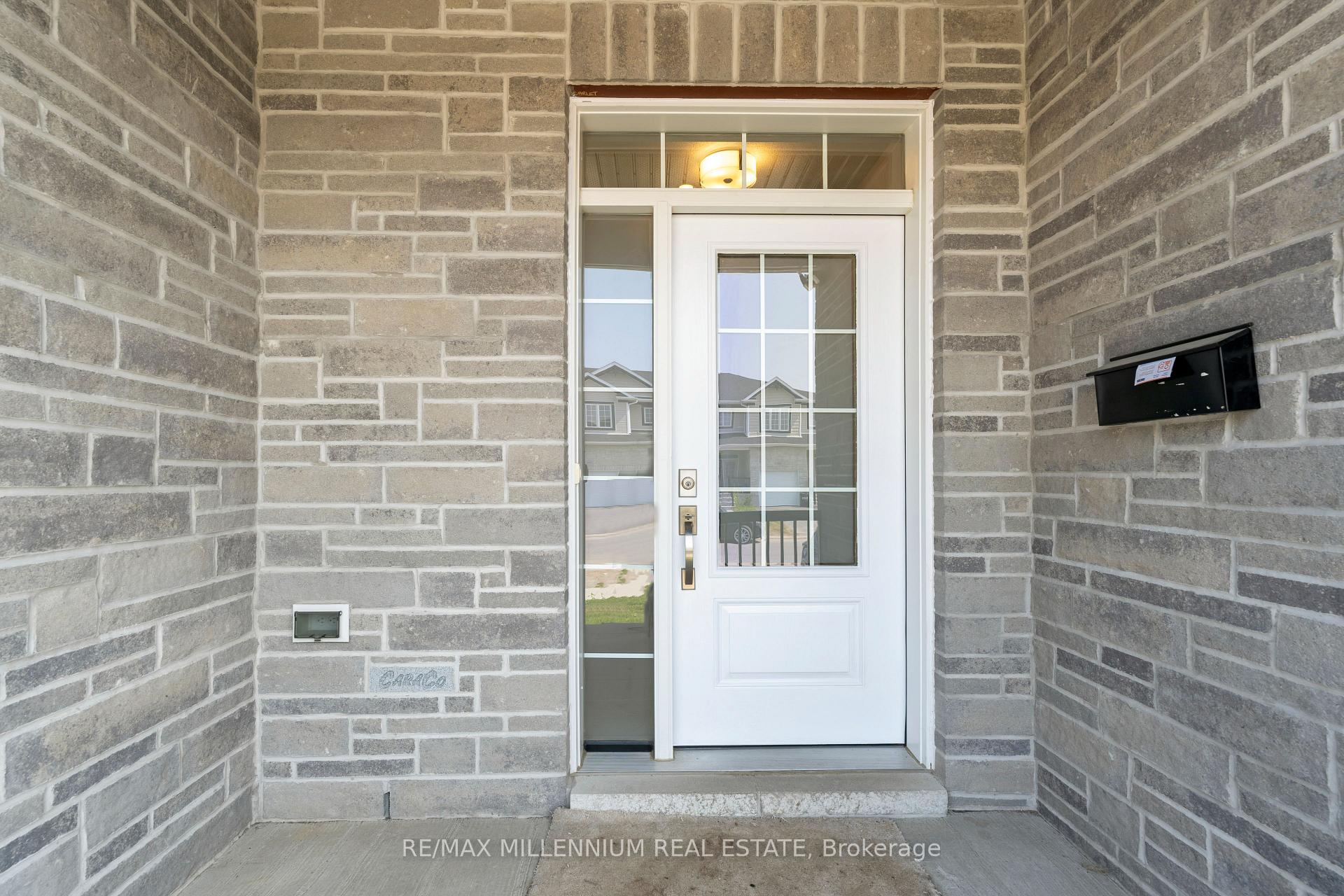 Photo 7 of 1405 Summer Street, Kingston, Kingston East (Incl Barret Crt) — HOMEH