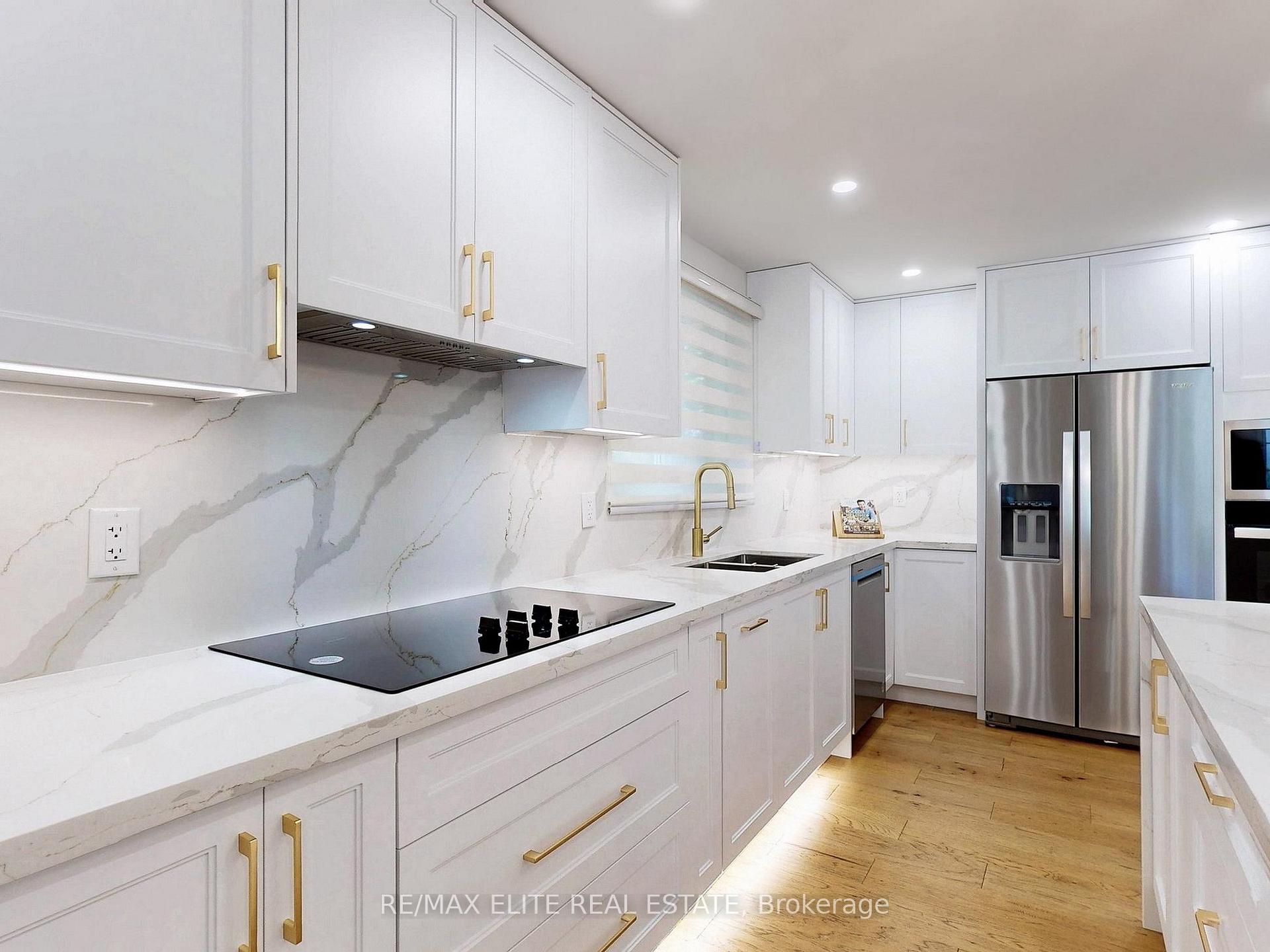 Photo 9 of 3 Silver Aspen Drive, Markham, Royal Orchard — HOMEH