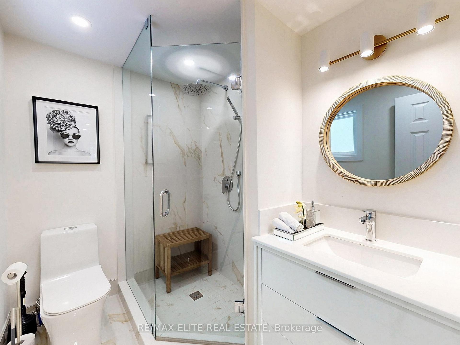 Photo 15 of 3 Silver Aspen Drive, Markham, Royal Orchard — HOMEH