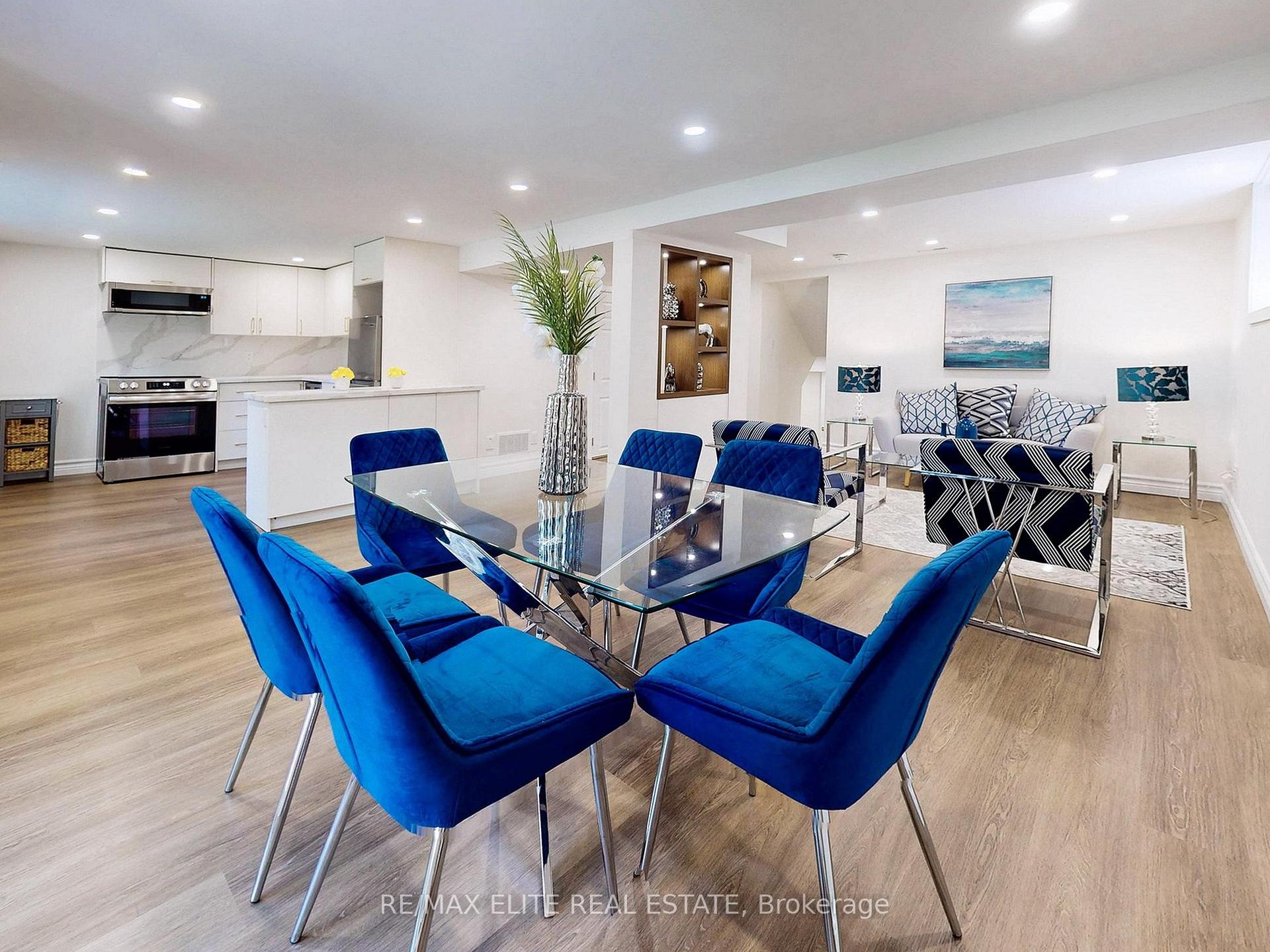 Photo 23 of 3 Silver Aspen Drive, Markham, Royal Orchard — HOMEH