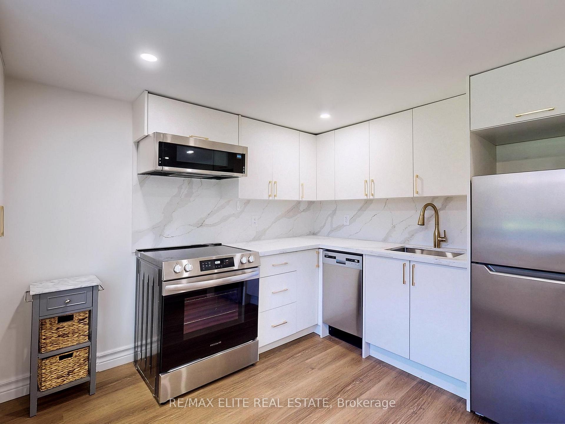 Photo 26 of 3 Silver Aspen Drive, Markham, Royal Orchard — HOMEH