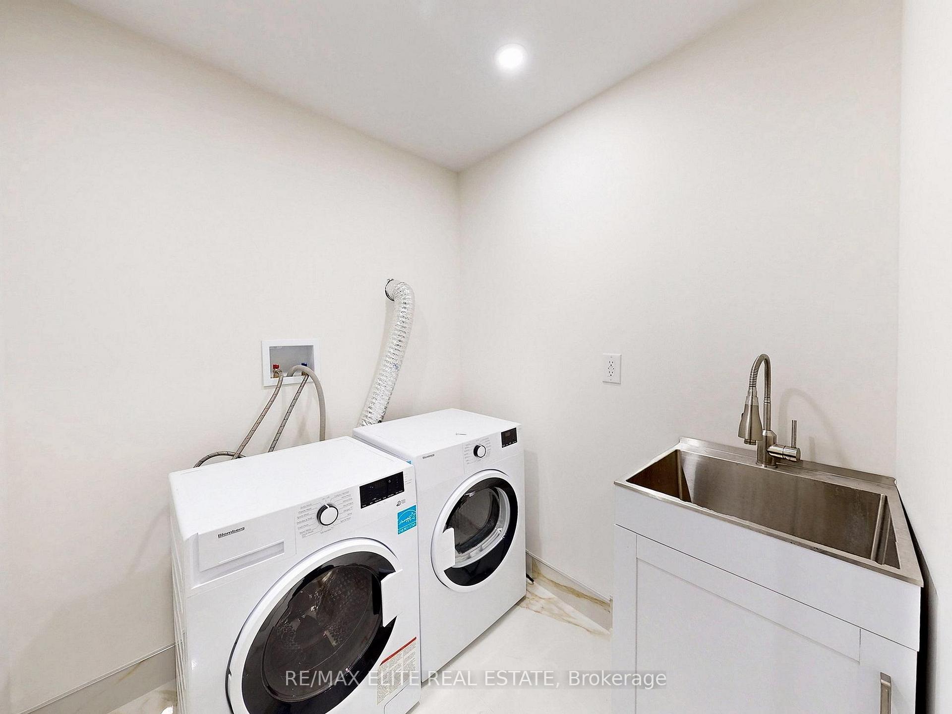 Photo 32 of 3 Silver Aspen Drive, Markham, Royal Orchard — HOMEH