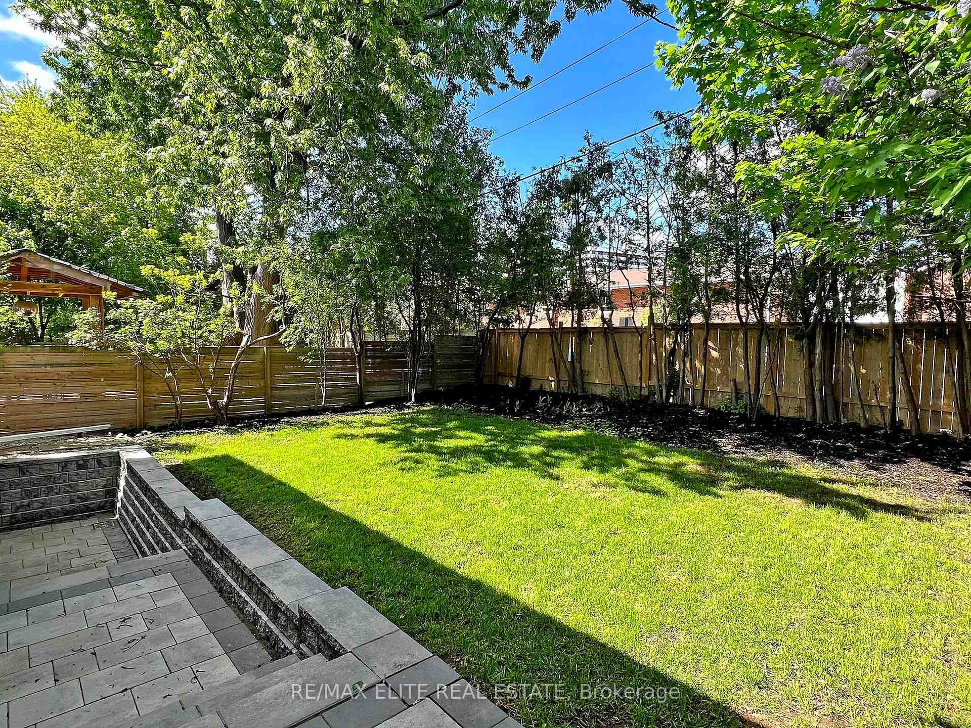 Photo 34 of 3 Silver Aspen Drive, Markham, Royal Orchard — HOMEH