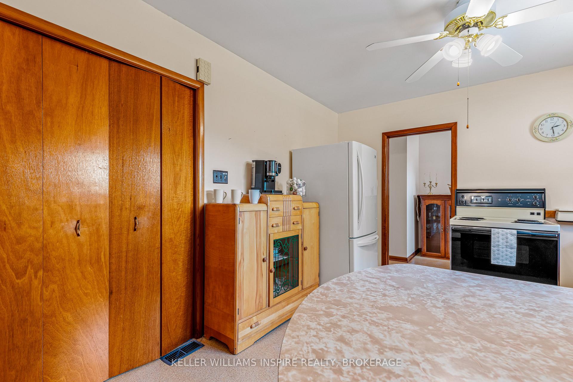 Photo 20 of 987 Sydenham Road, Kingston, City Northwest — HOMEH